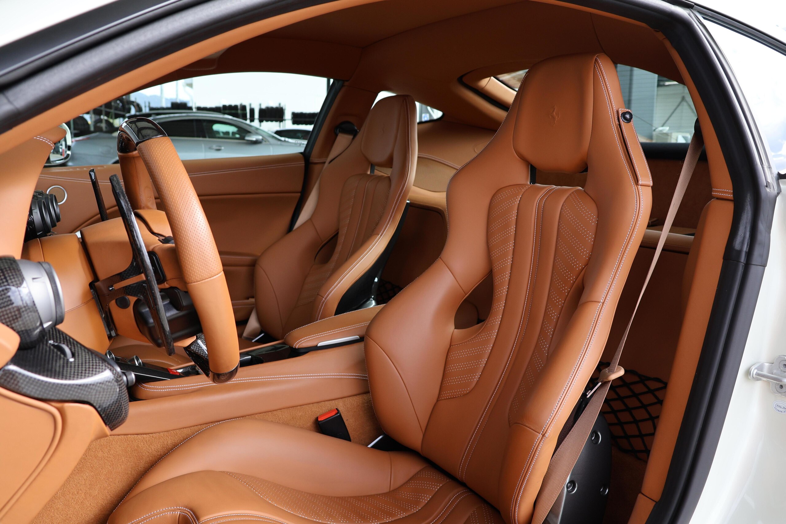 Ferrari F12 Berlinetta (photo: 6)