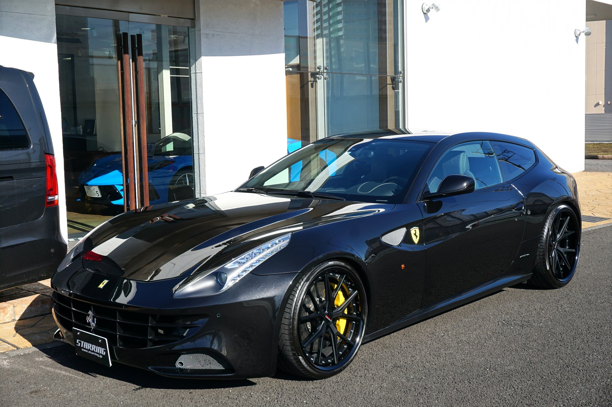 Ferrari FF (photo: 1)