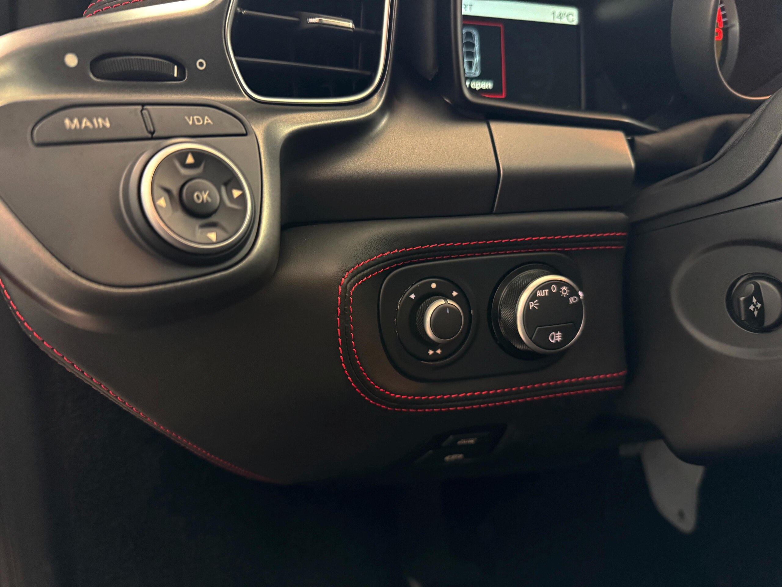 Ferrari 458 Italia F1 DCT (photo: 12)