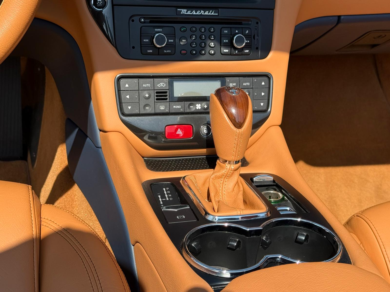 Maserati GranCabrio Sport (photo: 13)