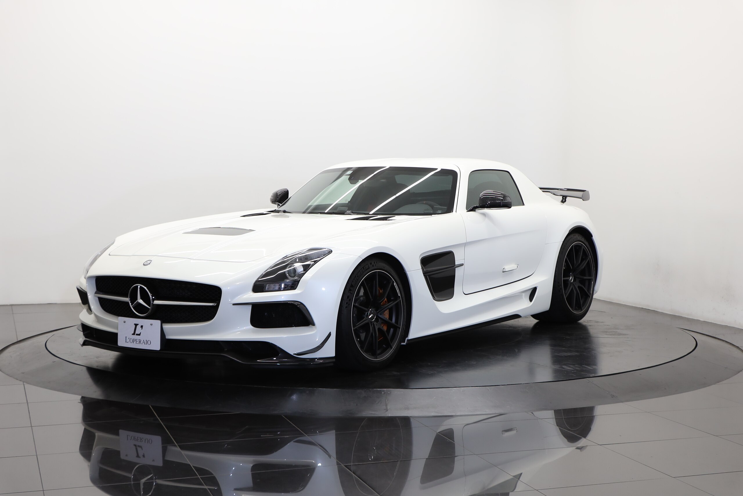 Mercedes Benz SLS AMG (photo: 1)