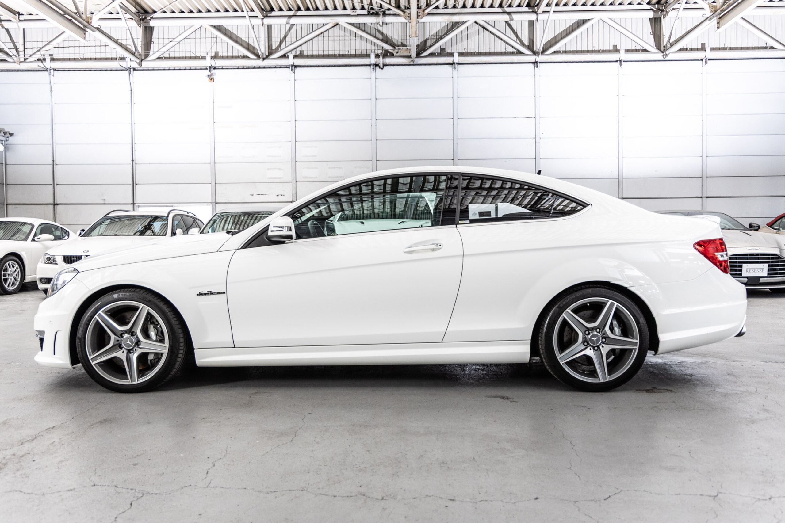 Mercedes Benz C63 AMG Coupe (photo: 5)