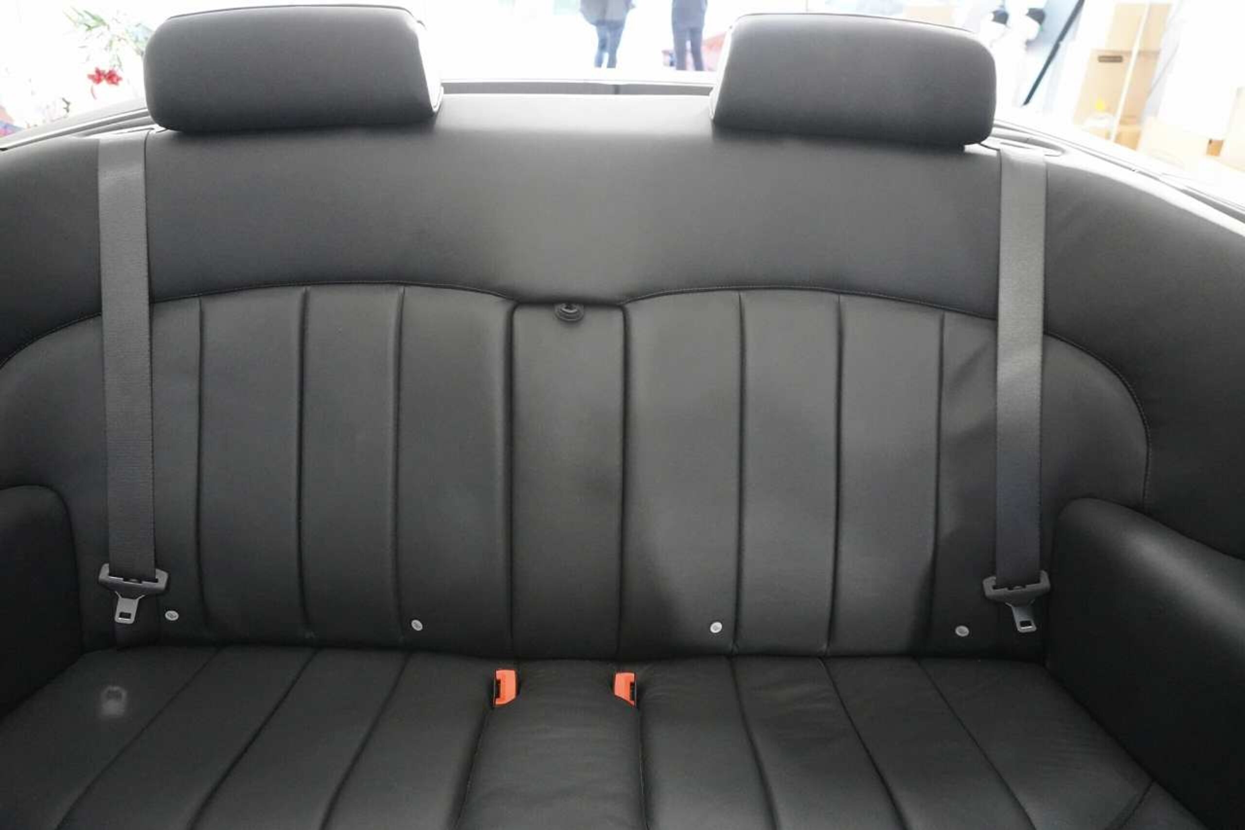 Rolls-Royce Phantom Drophead Coupe (photo: 9)