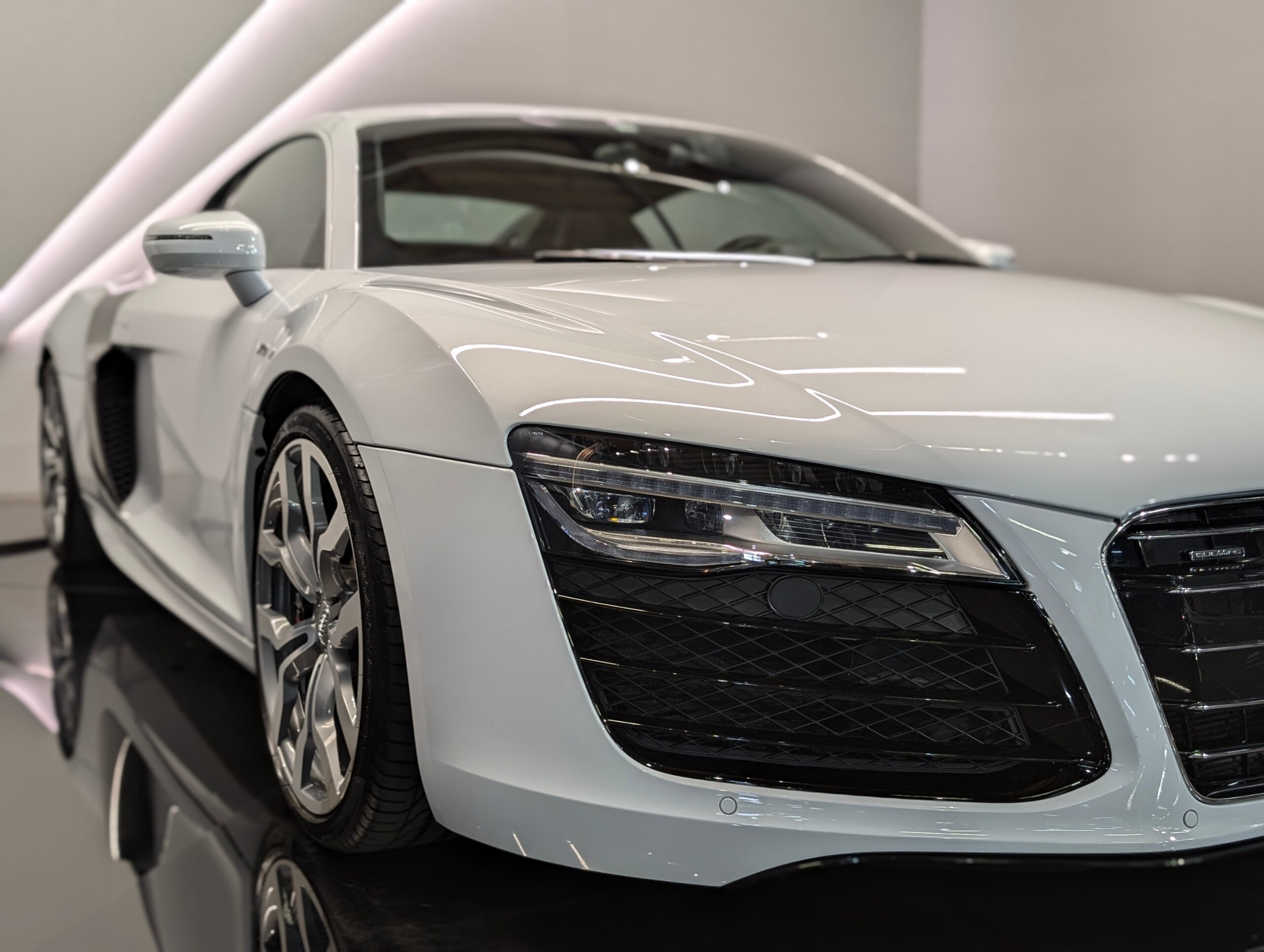 Audi R8 5.2 FSI Quattro (photo: 17)