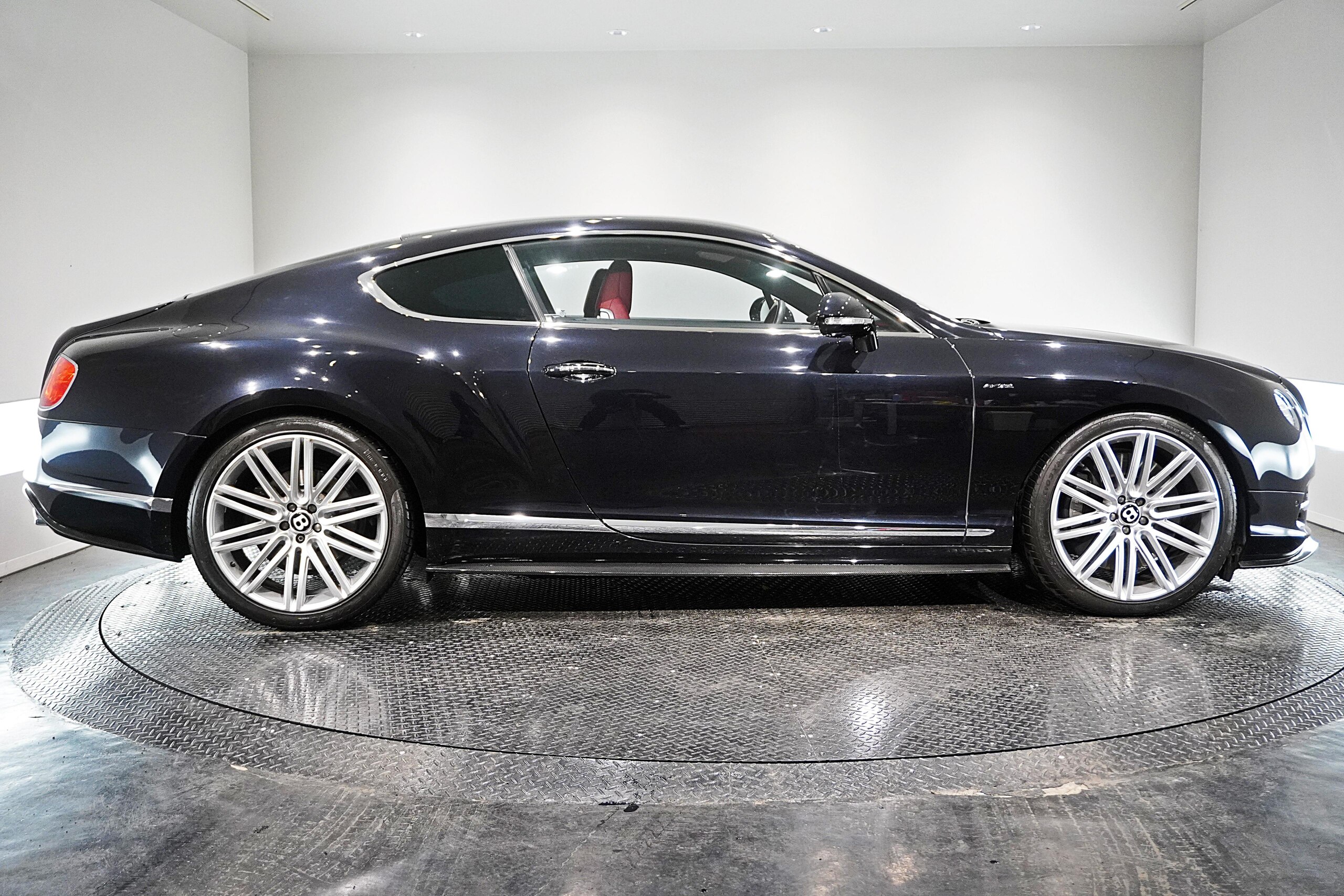 Bentley Continental GT 6.0 (photo: 6)