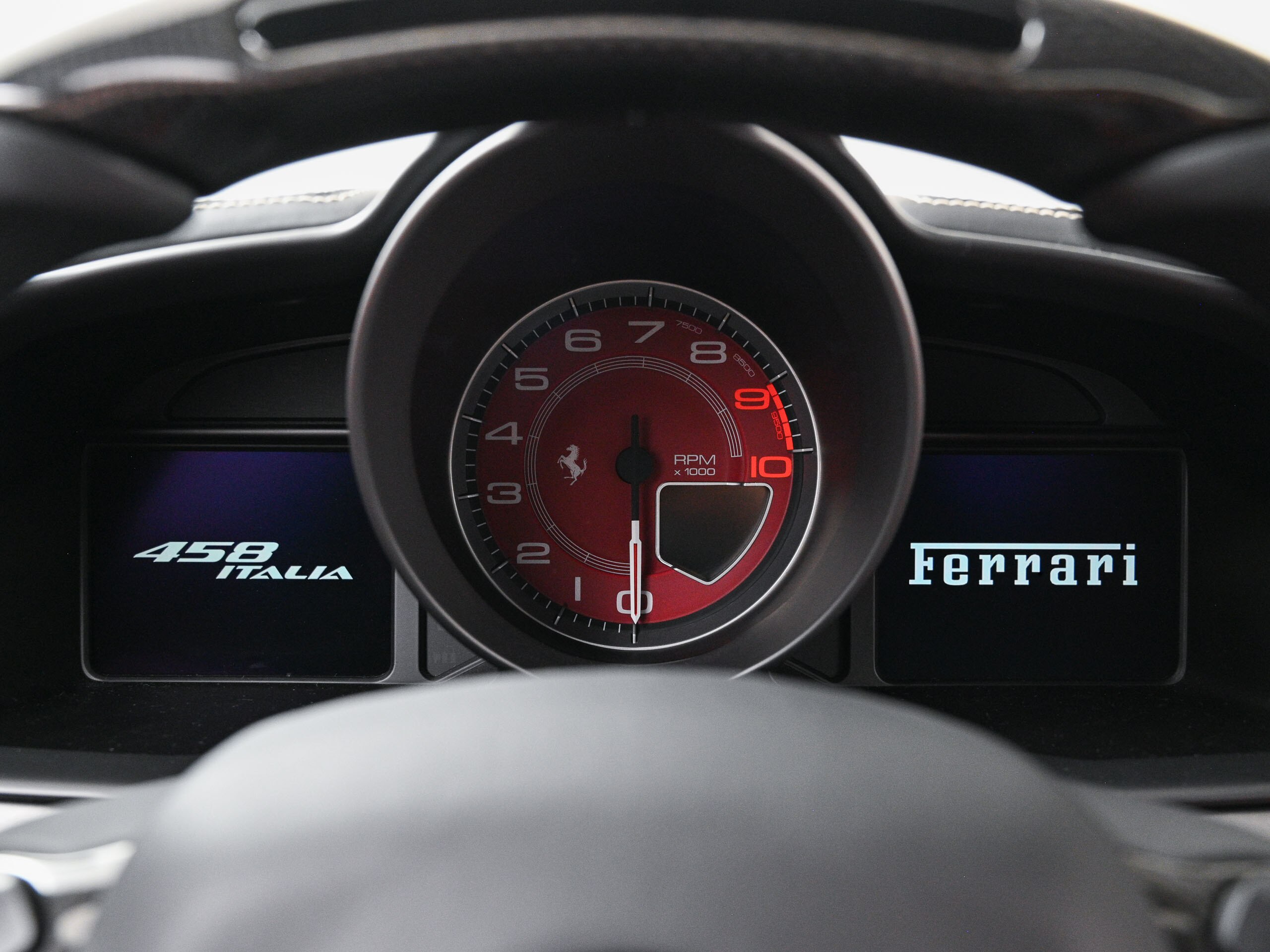 Ferrari 458 Italia F1 DCT (photo: 11)