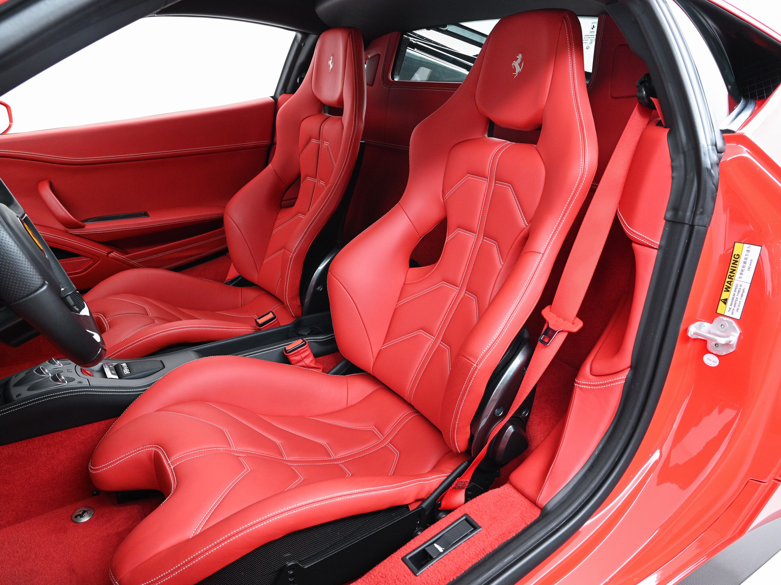 Ferrari 458 Italia F1 DCT (photo: 9)