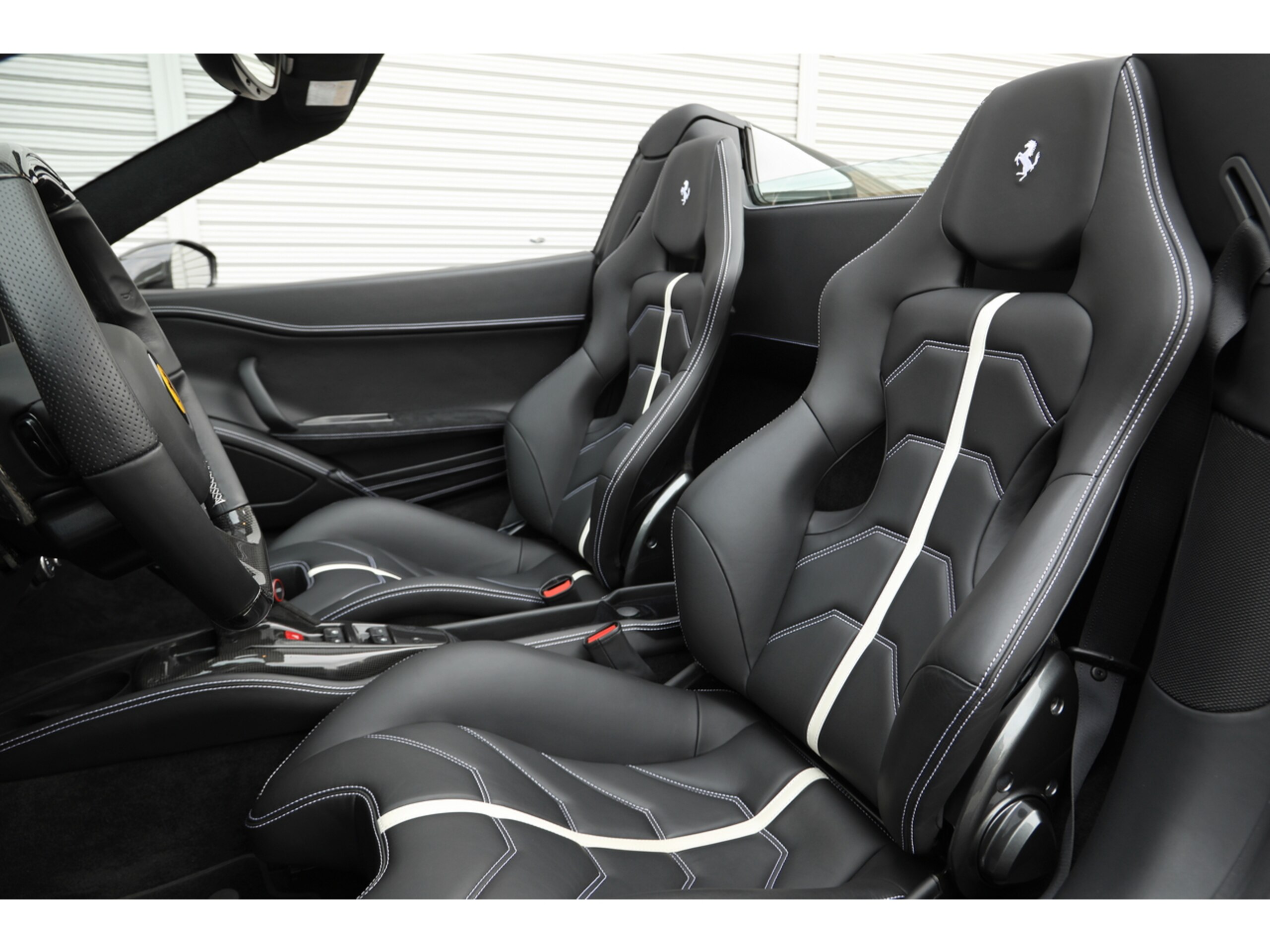 Ferrari 458 Spider (photo: 10)