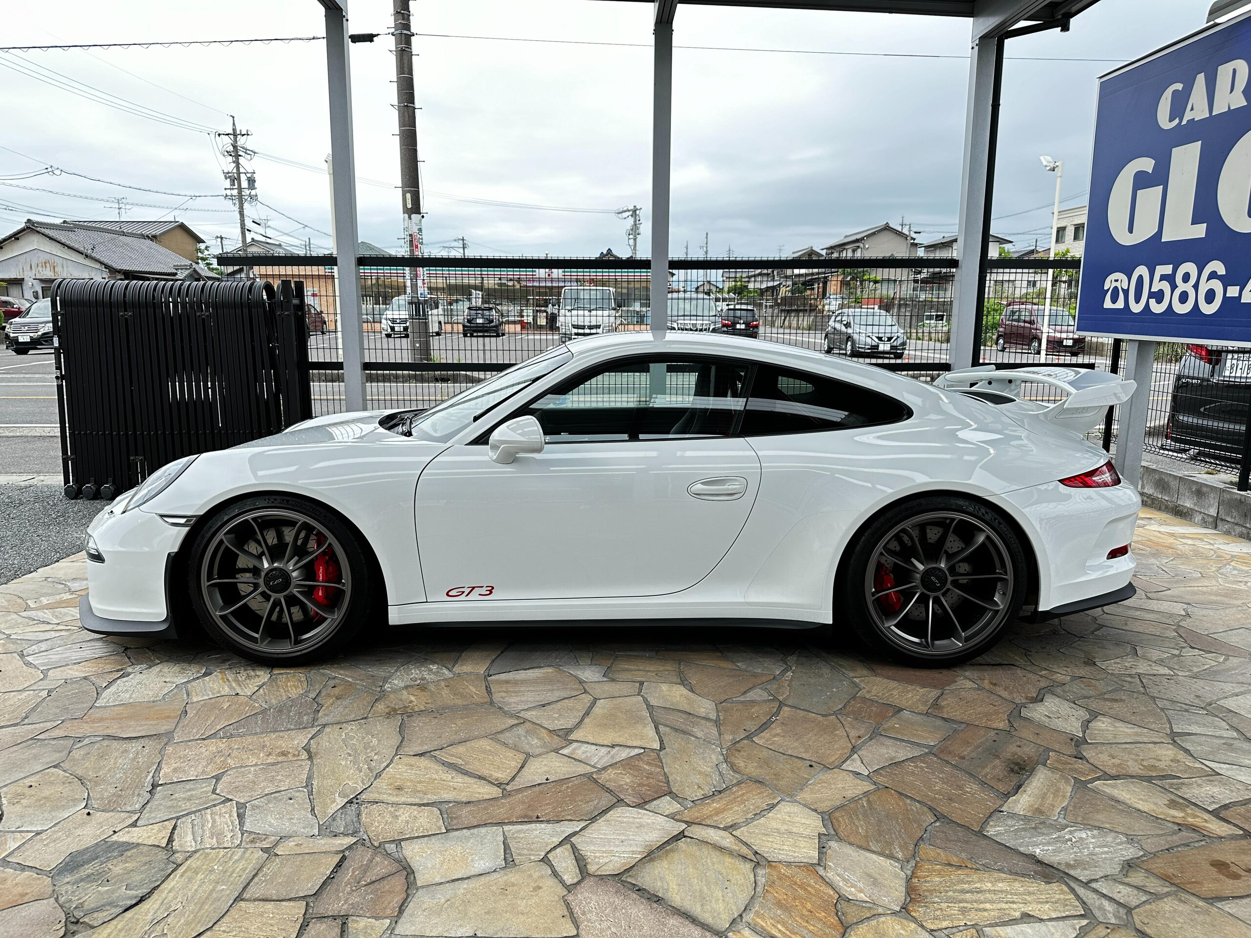 Porsche 911 GT3 (photo: 9)