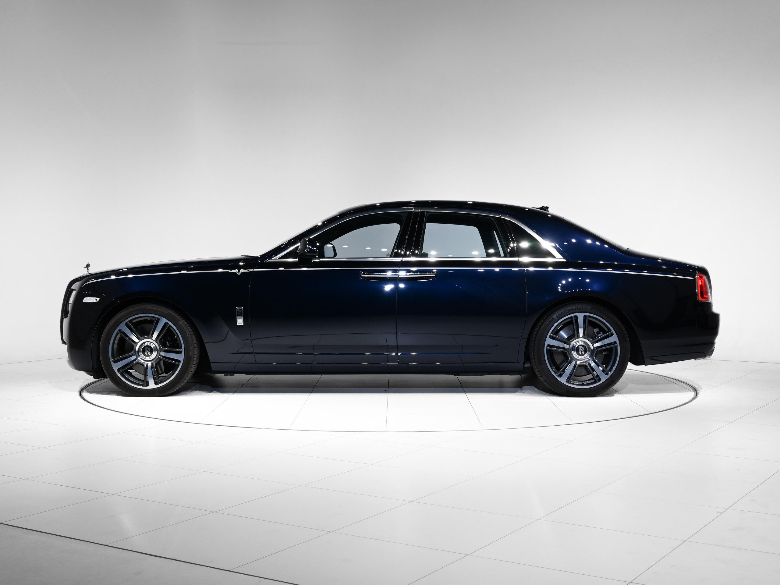 Rolls-Royce Ghost (photo: 4)