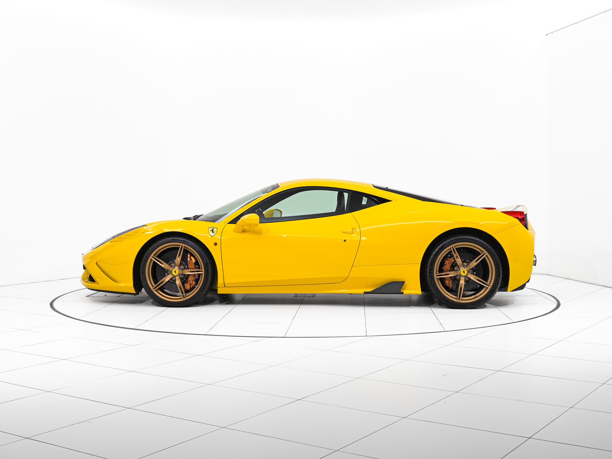 Ferrari 458 Speciale (photo: 4)