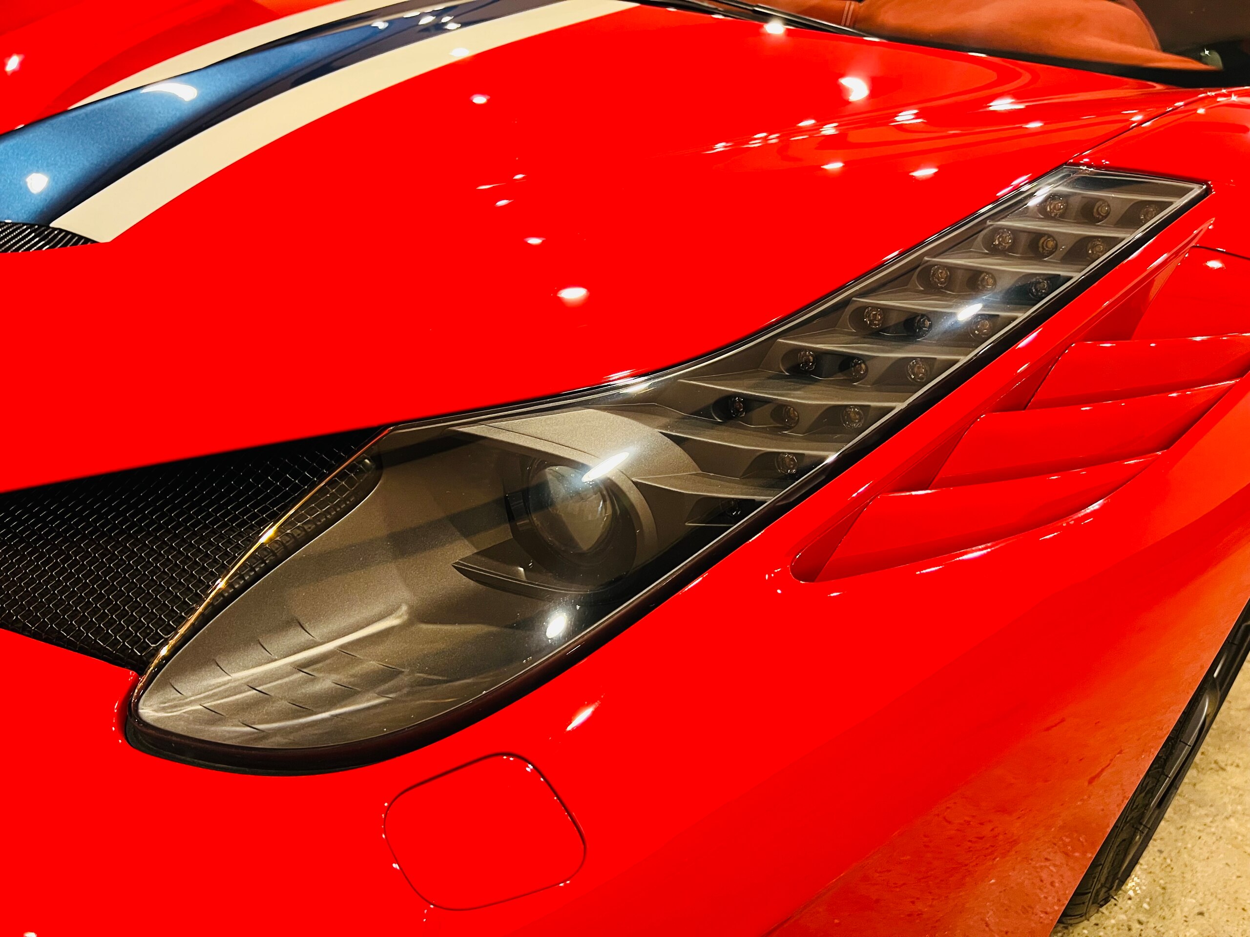 Ferrari 458 Speciale (photo: 15)