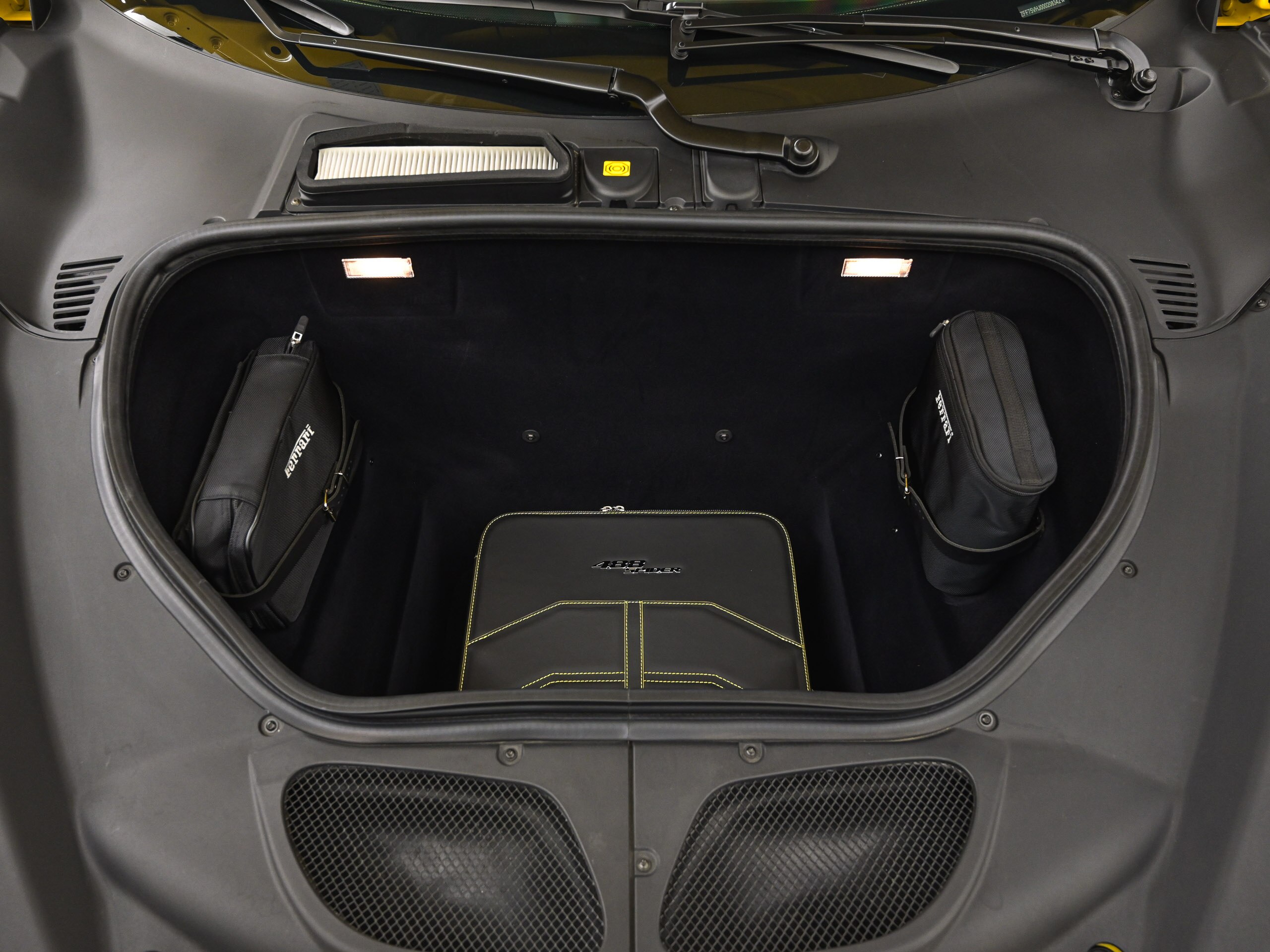 Ferrari 458 Speciale (photo: 14)
