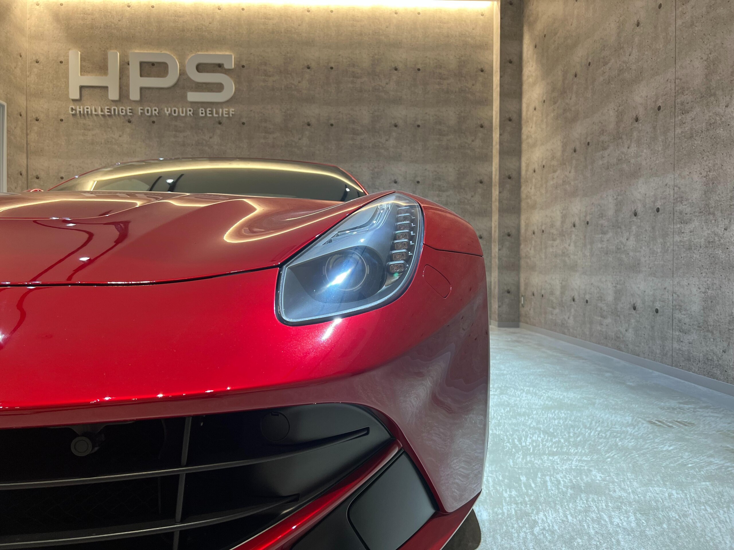 Ferrari F12 Berlinetta (photo: 12)