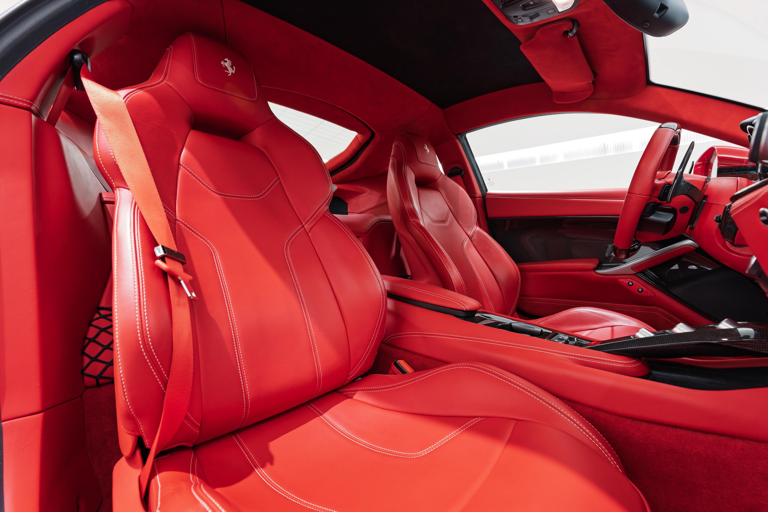 Ferrari F12 Berlinetta (photo: 13)