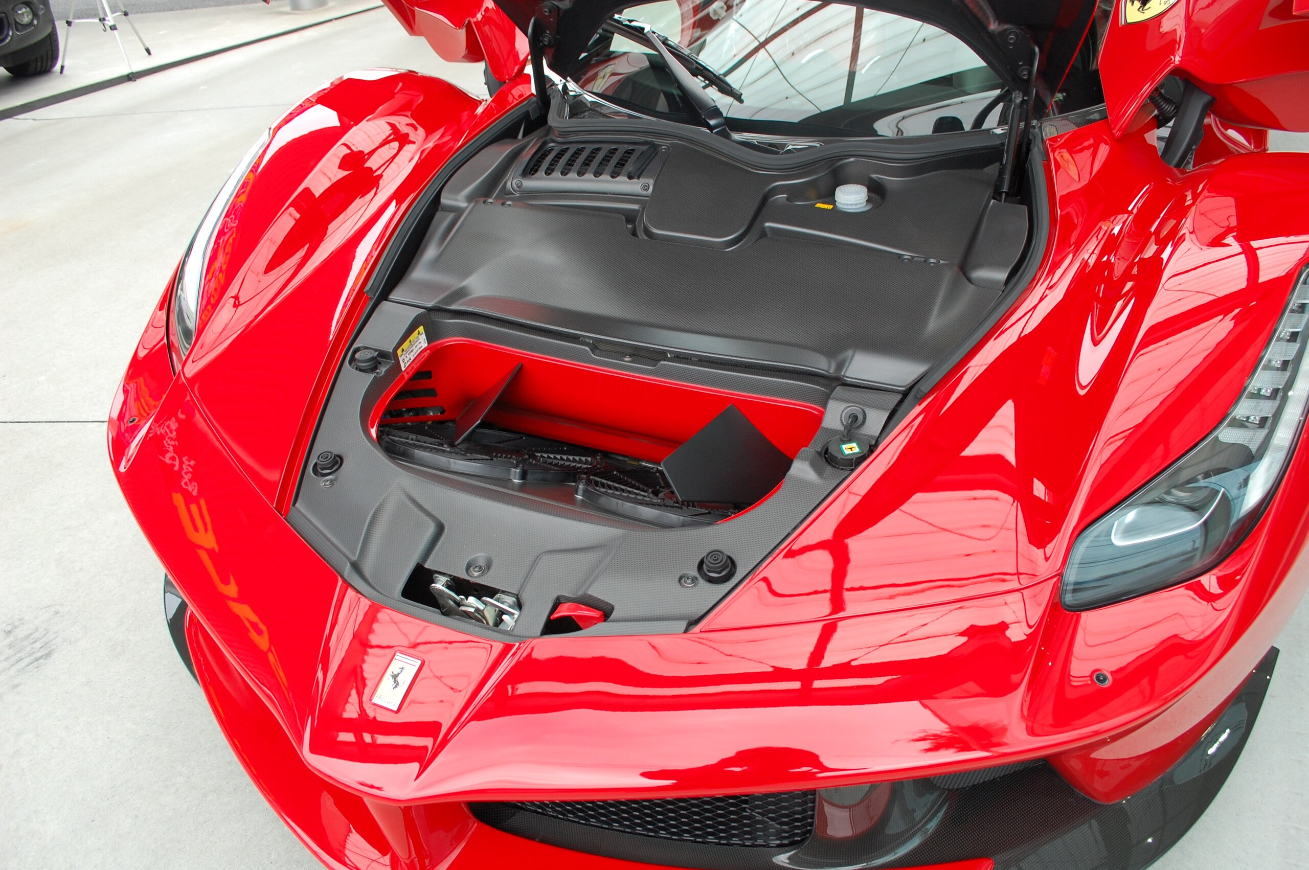 Ferrari LaFerrari (photo: 12)