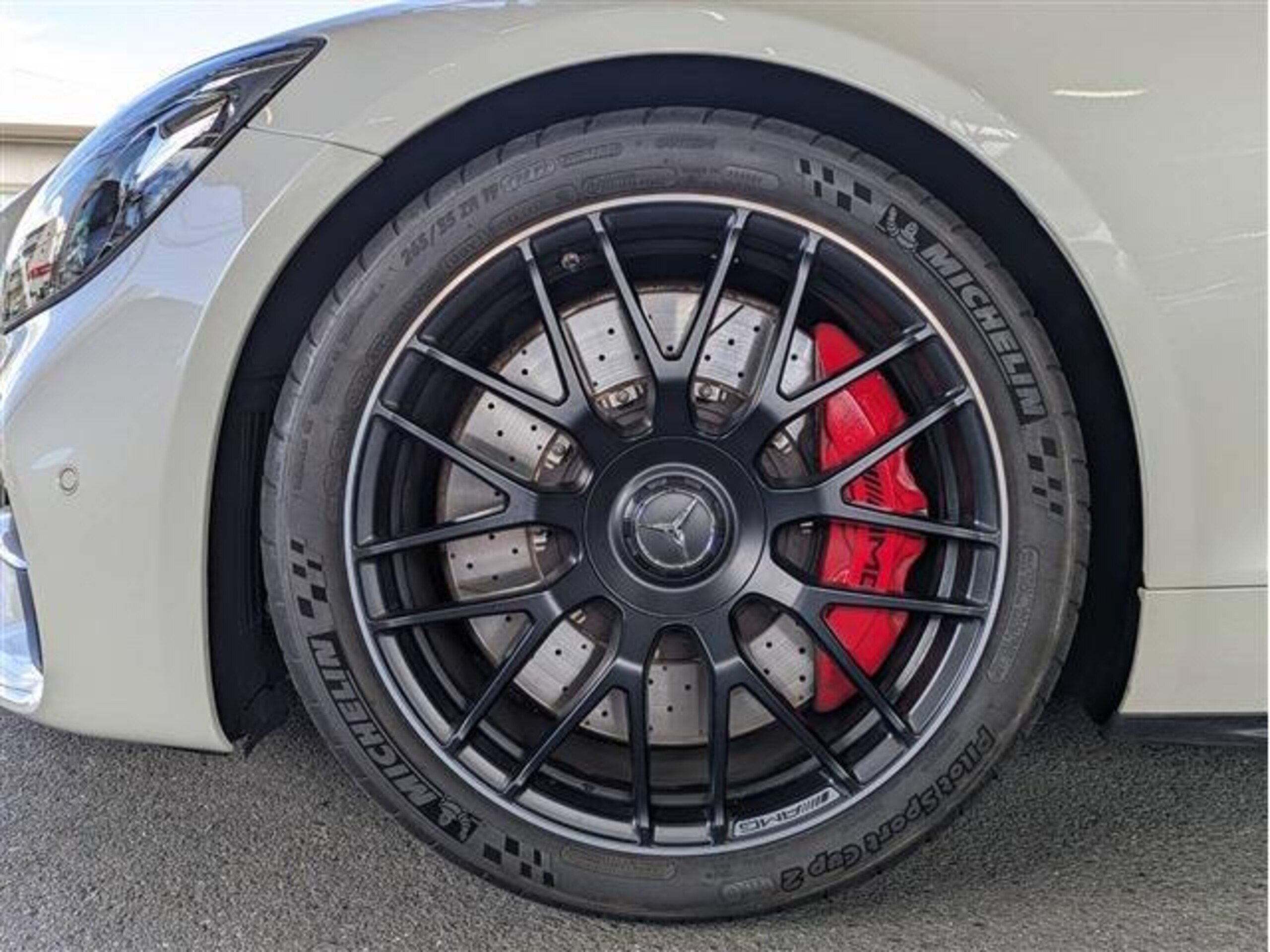 Mercedes Benz AMG GT S (photo: 5)