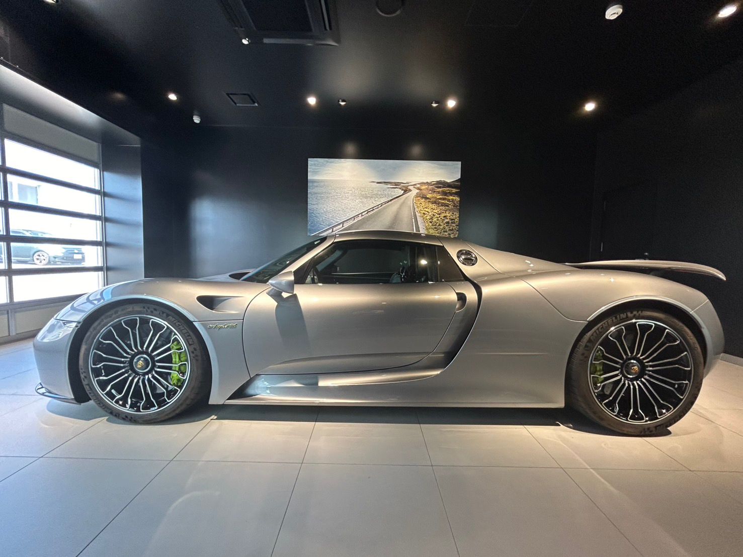 Porsche 918 Spyder (photo: 1)