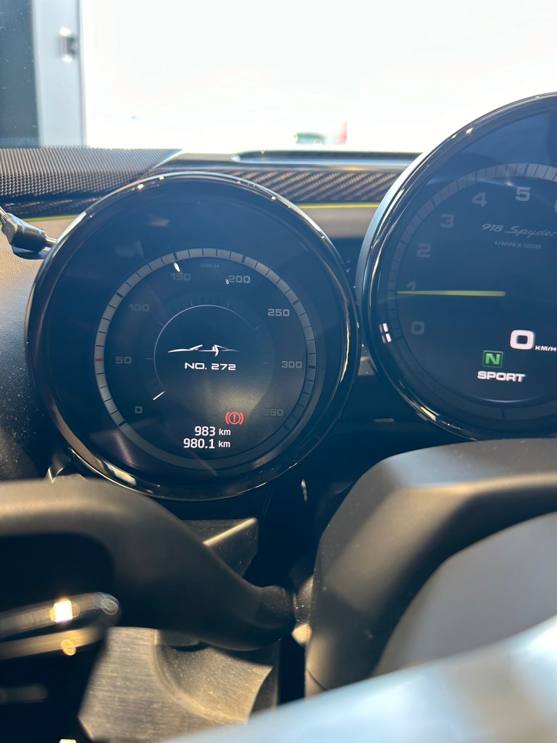 Porsche 918 Spyder (photo: 5)