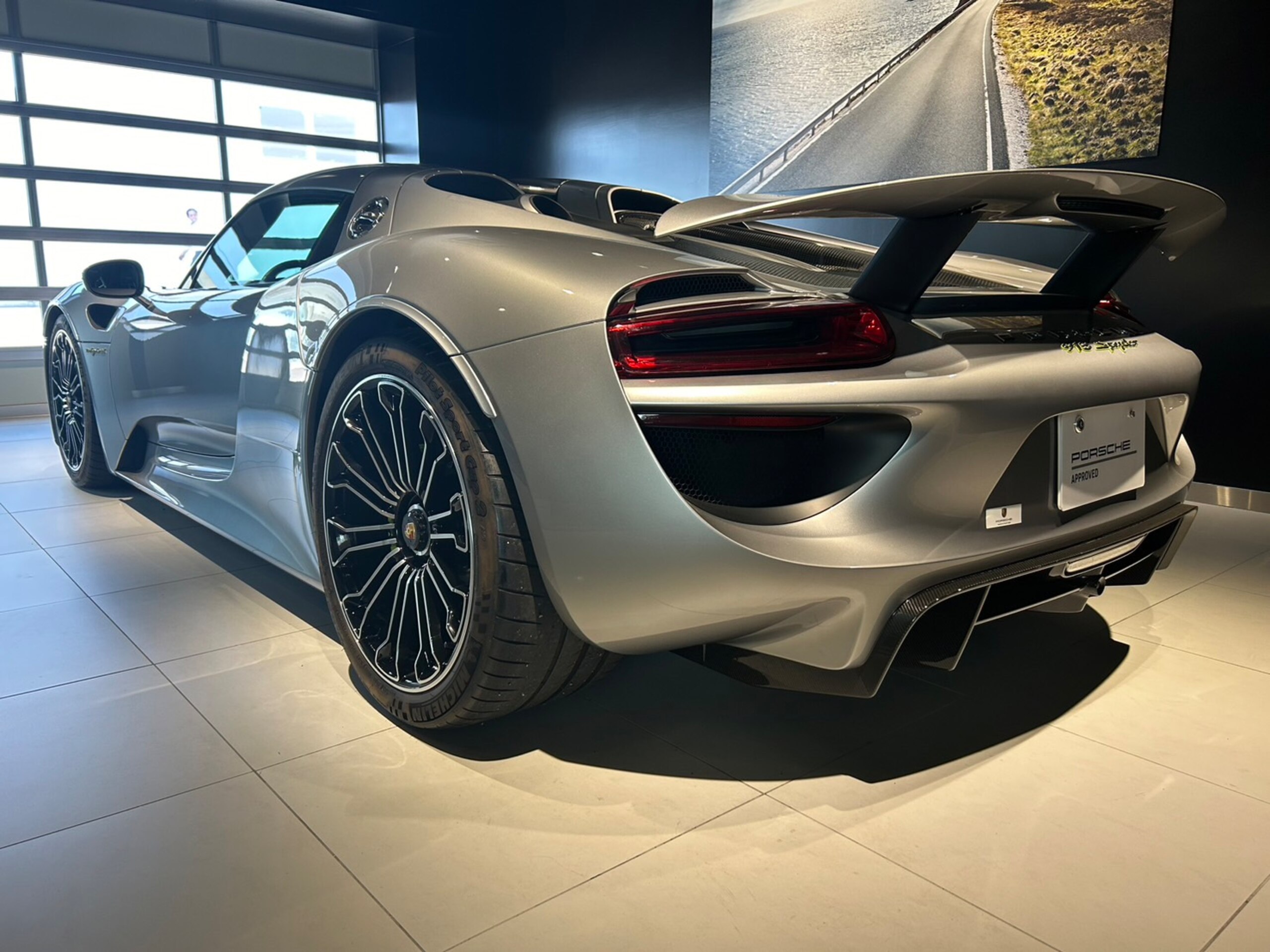 Porsche 918 Spyder (photo: 3)