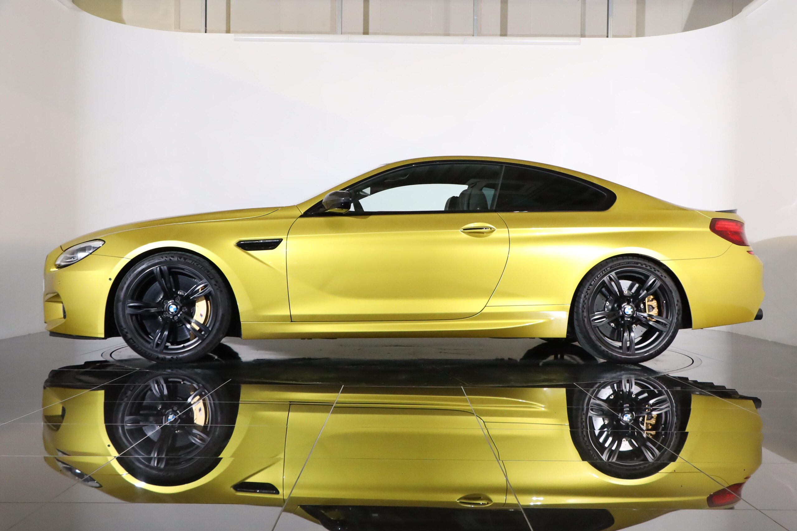 BMW M6 Competition (photo: 7)