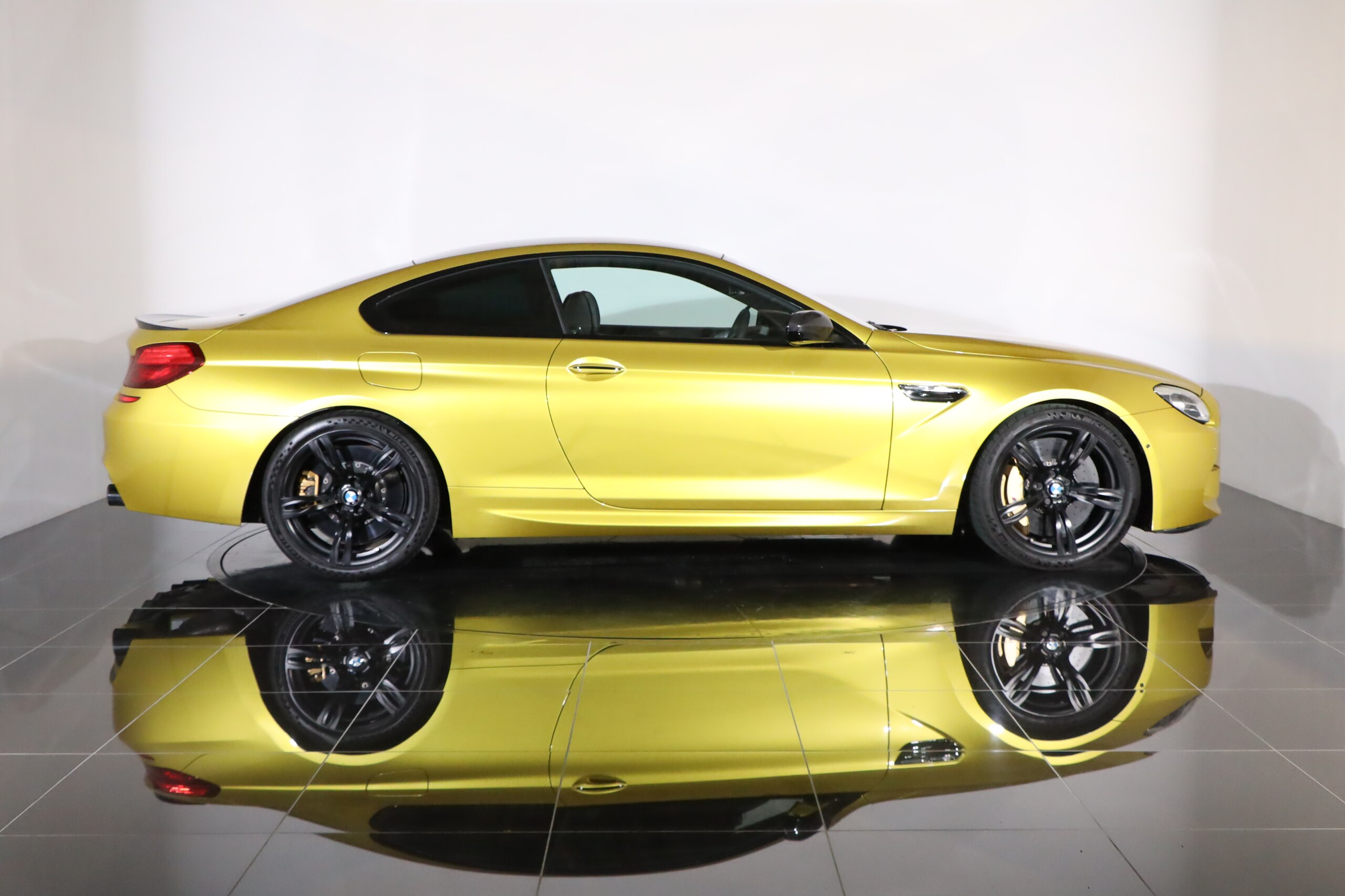 BMW M6 Competition (photo: 3)