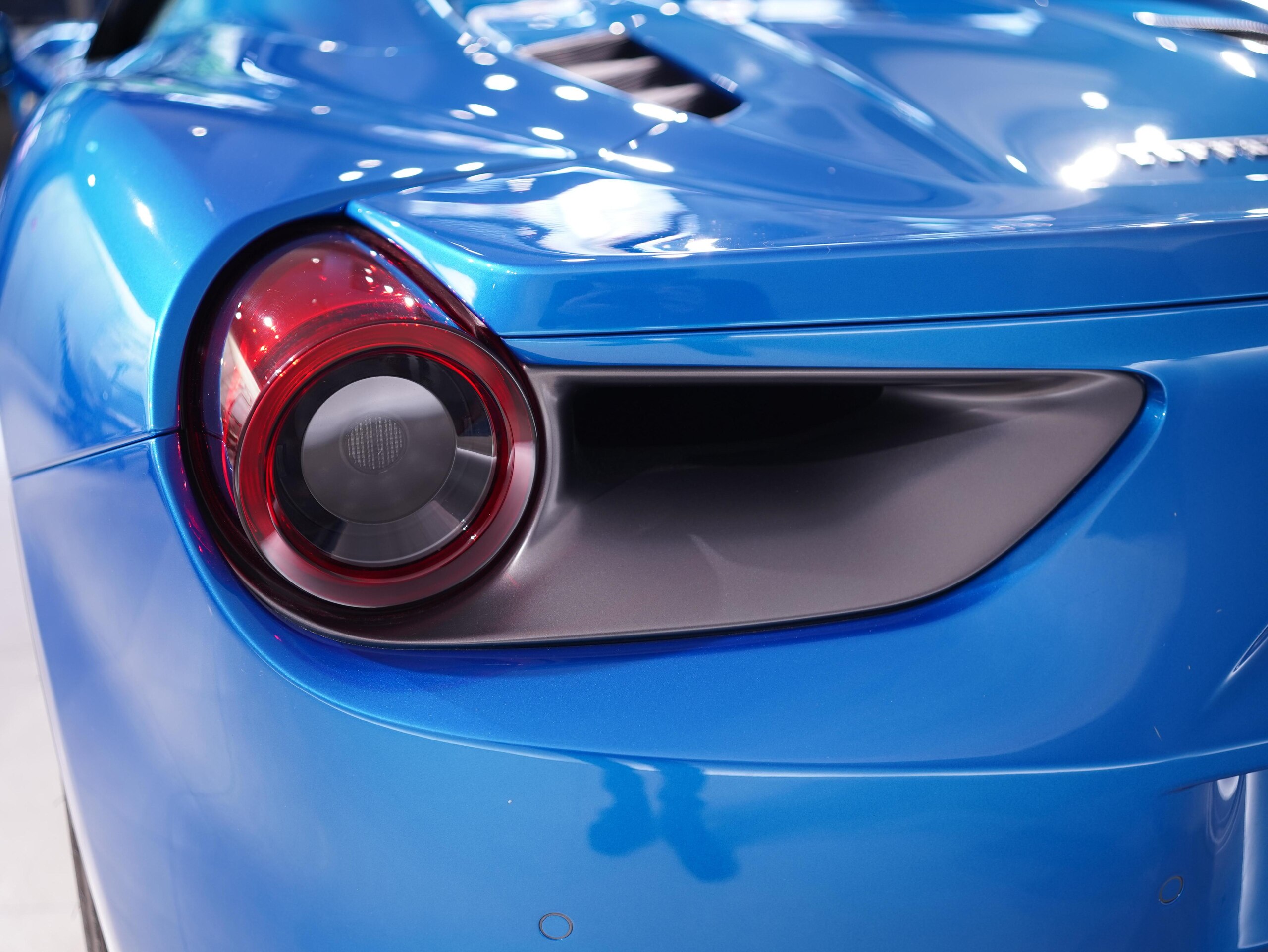 Ferrari 488 Spider (photo: 16)