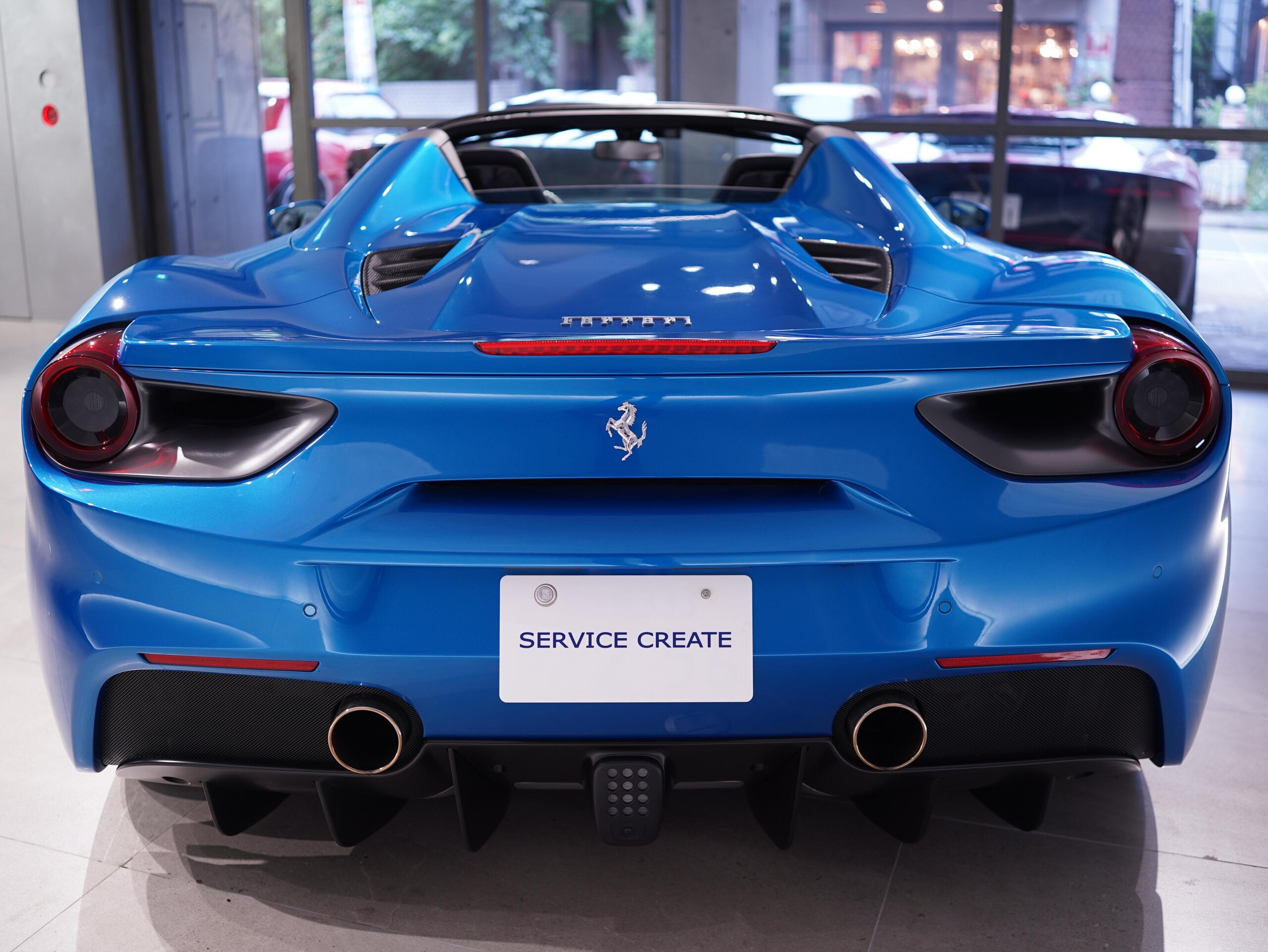 Ferrari 488 Spider (photo: 2)