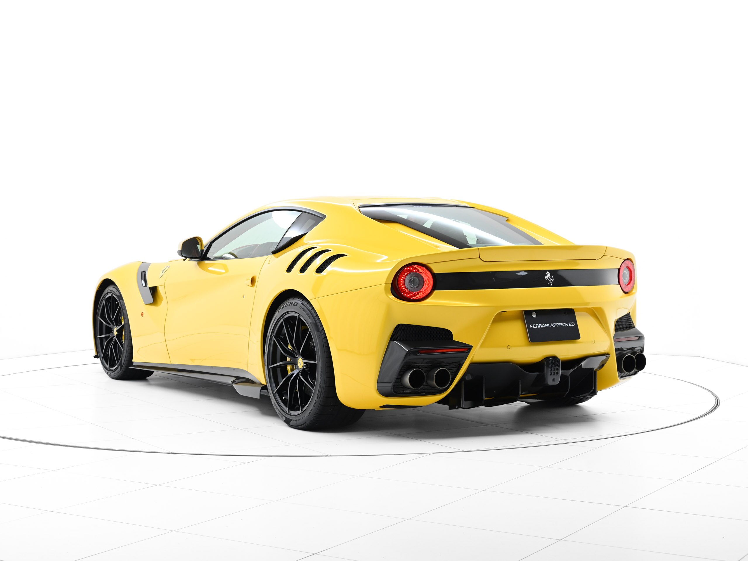 Ferrari F12tdf (photo: 3)