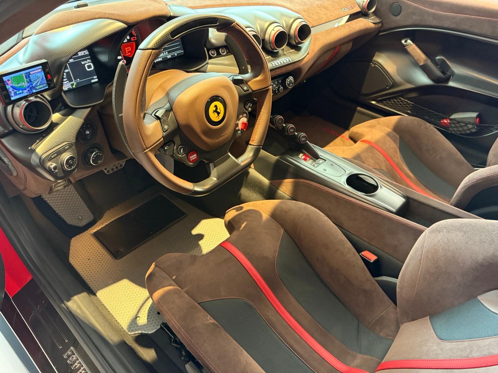 Ferrari F12tdf (photo: 4)
