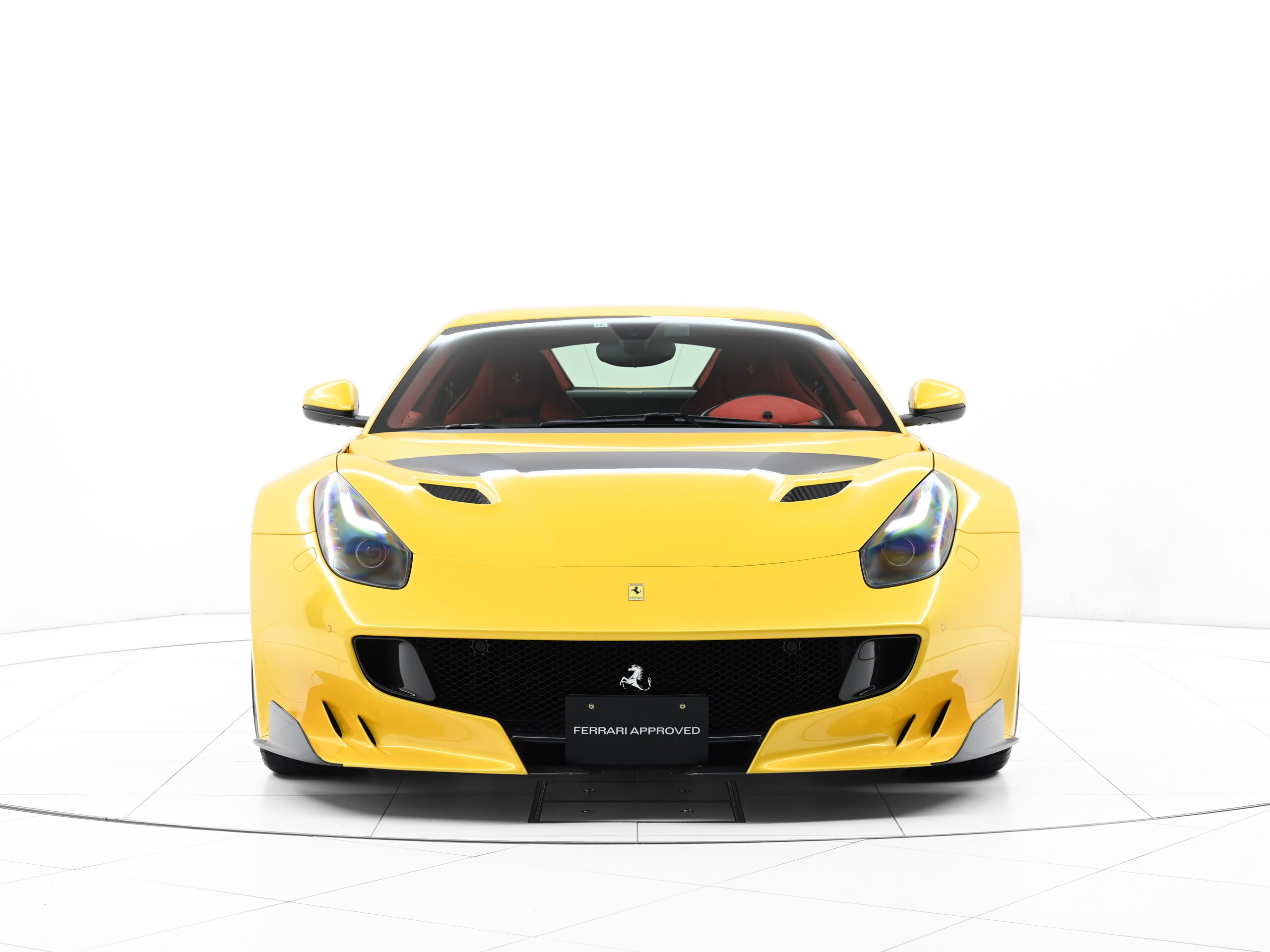 Ferrari F12tdf (photo: 1)