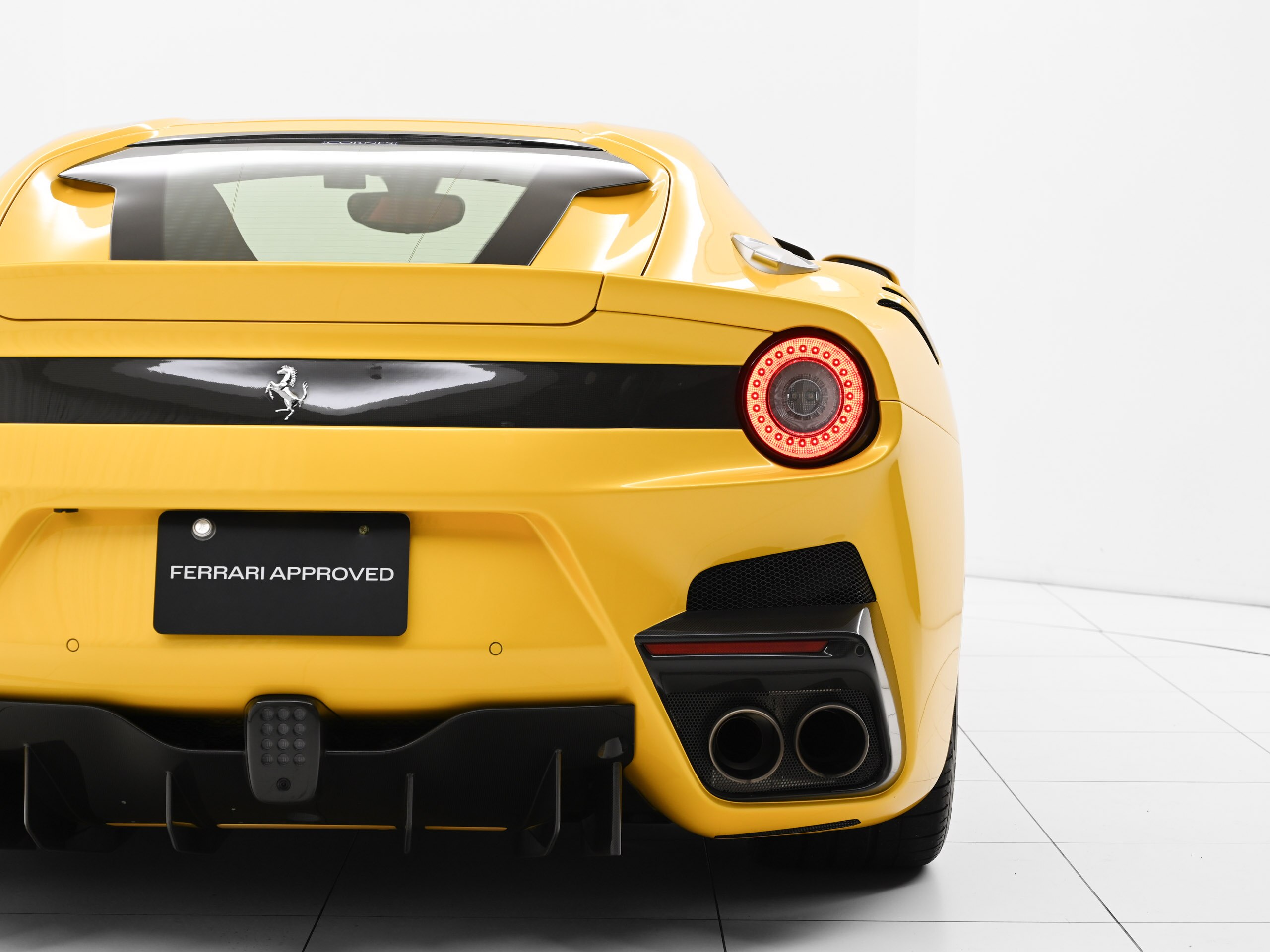 Ferrari F12tdf (photo: 15)