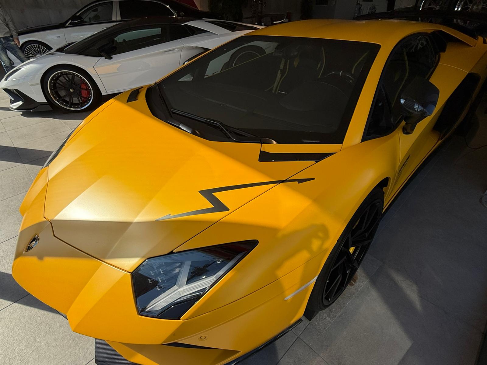 Lamborghini Aventador S (photo: 2)