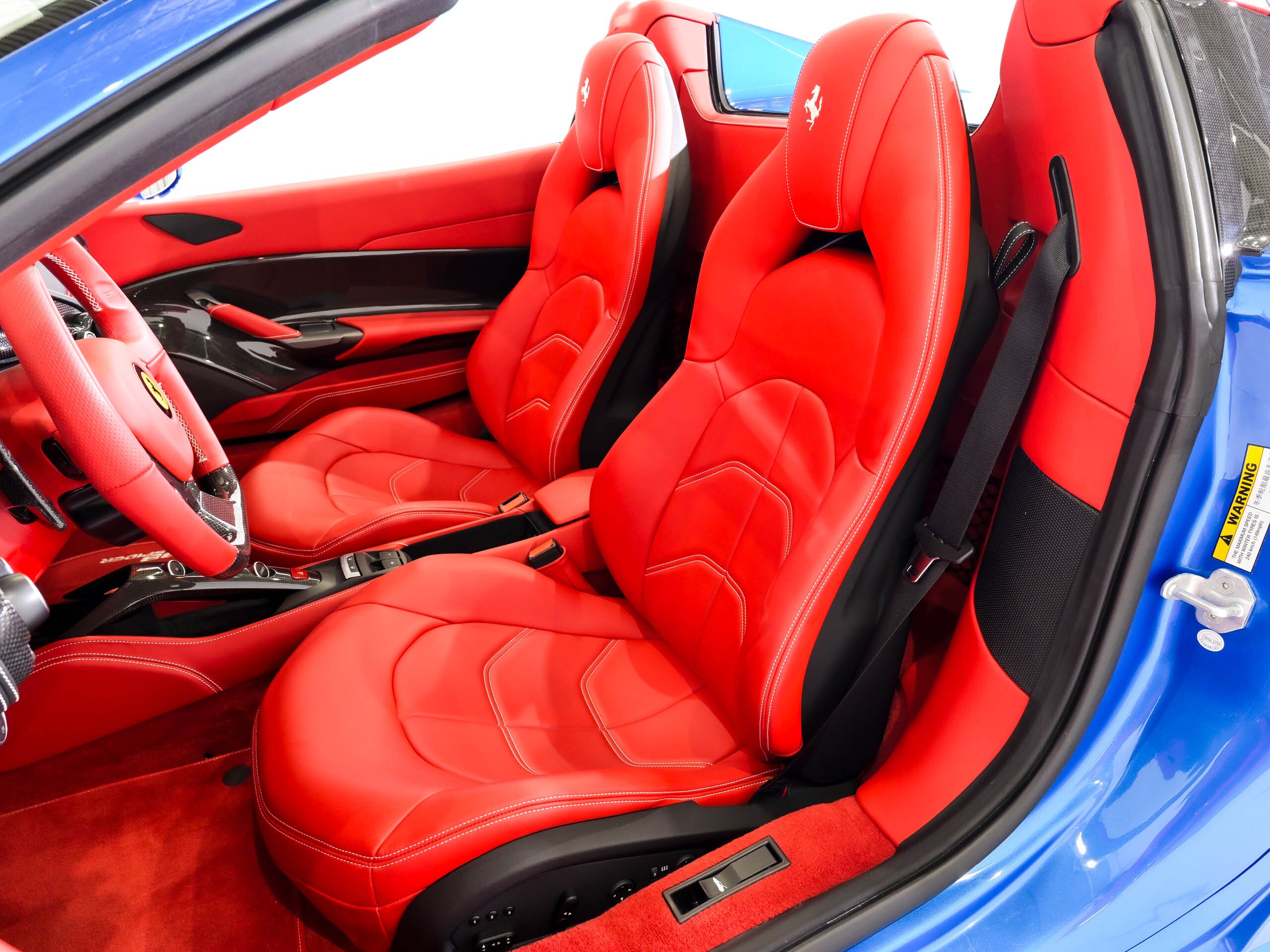 Ferrari 488 Spider (photo: 11)