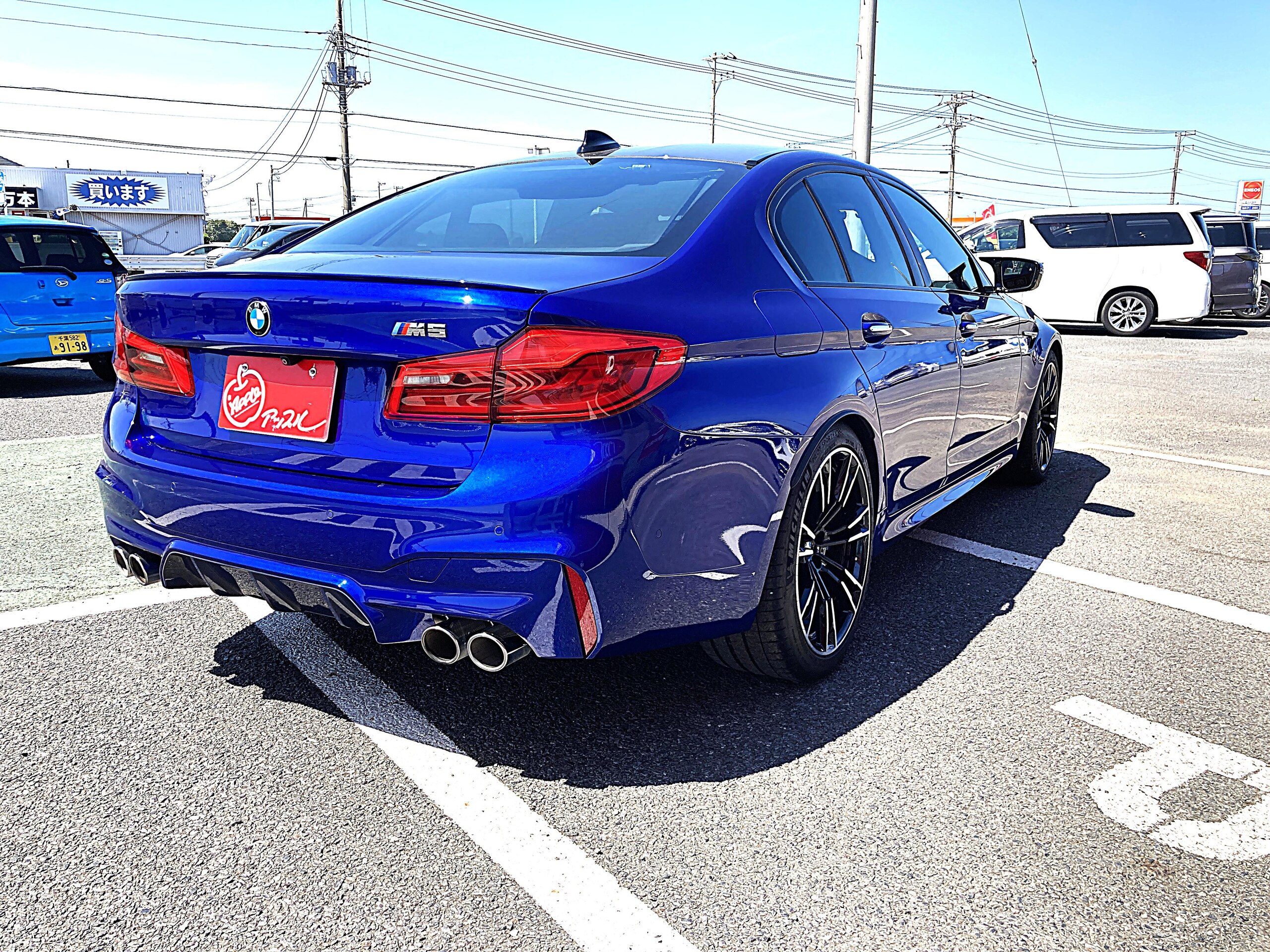 BMW M5 (photo: 4)