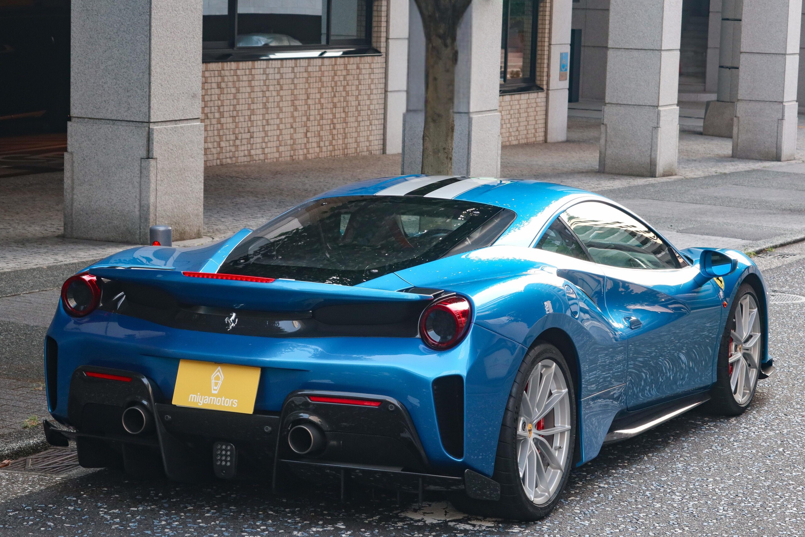 Ferrari 488 Pista (photo: 3)
