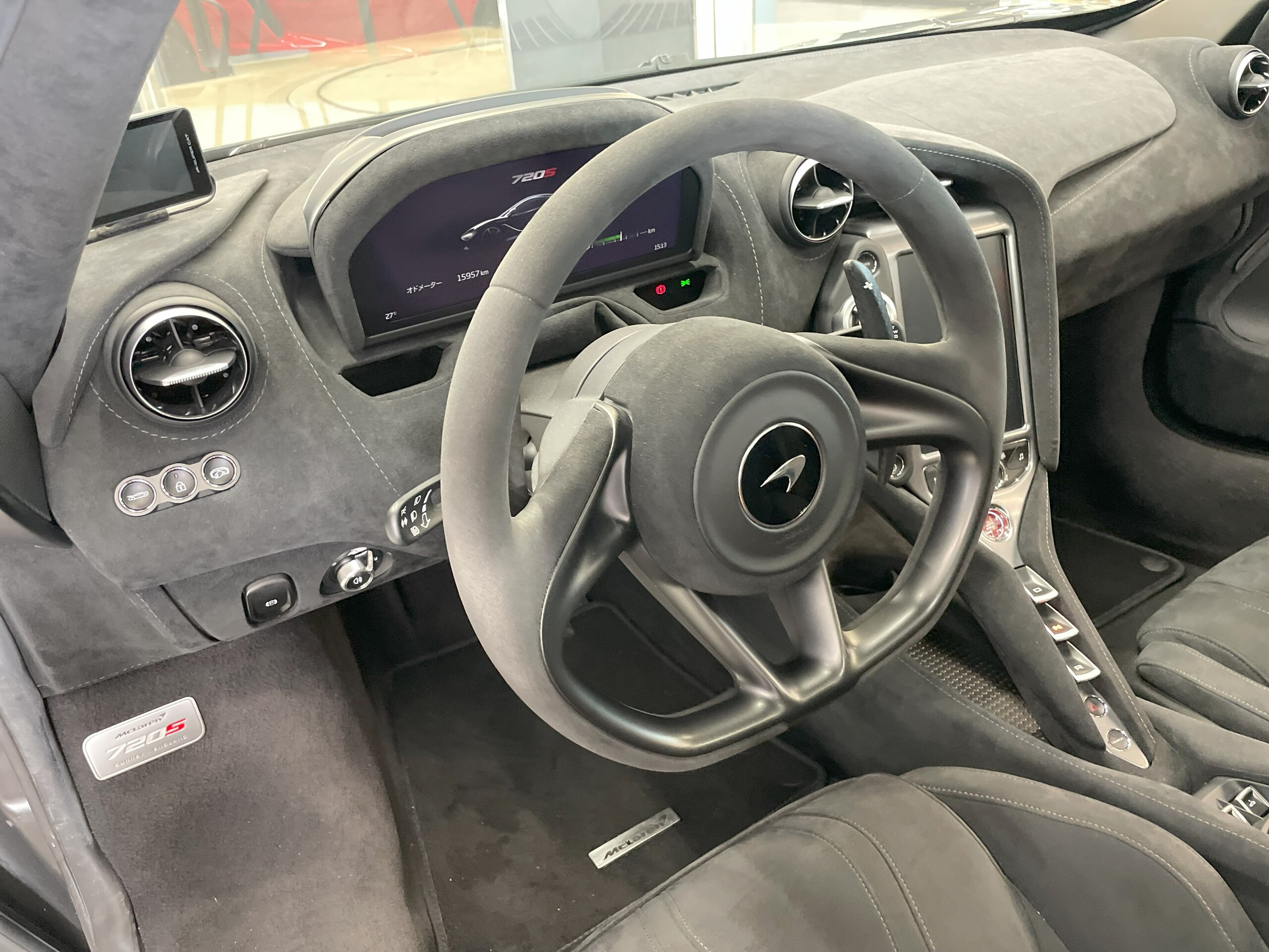 McLaren 720S Spider (photo: 11)