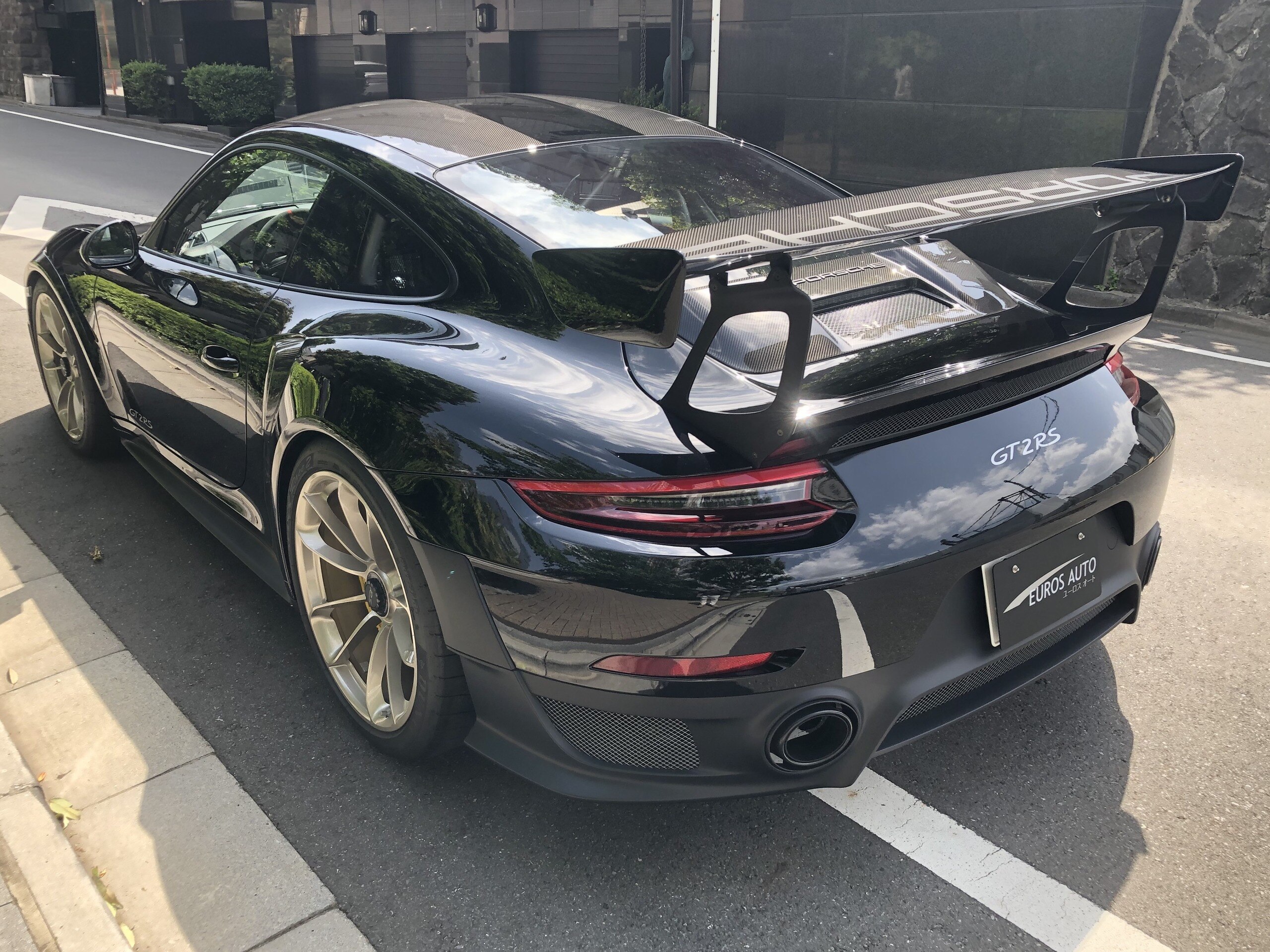 Porsche 911 GT2 RS (photo: 3)