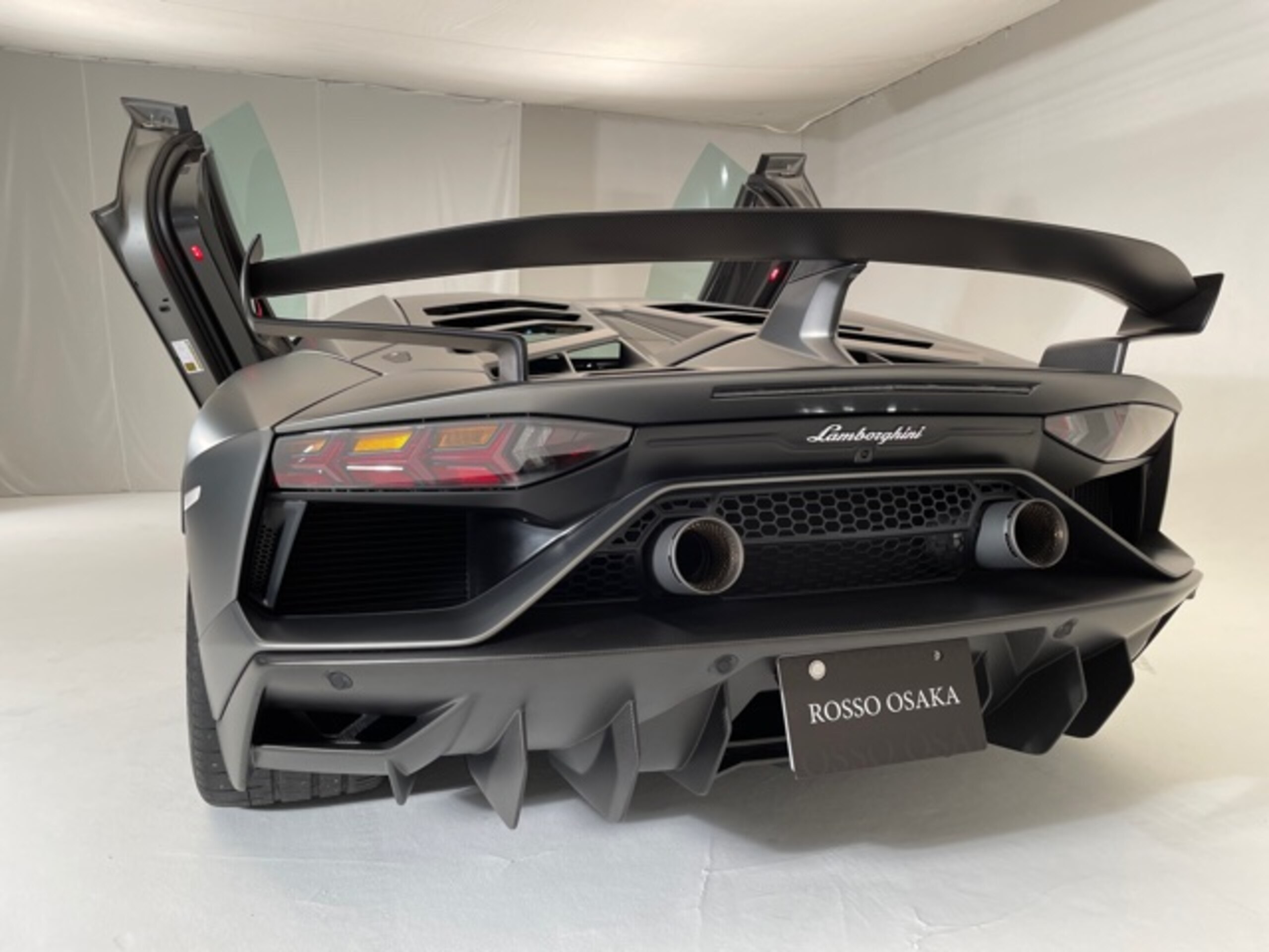 Lamborghini Aventador SVJ (photo: 6)