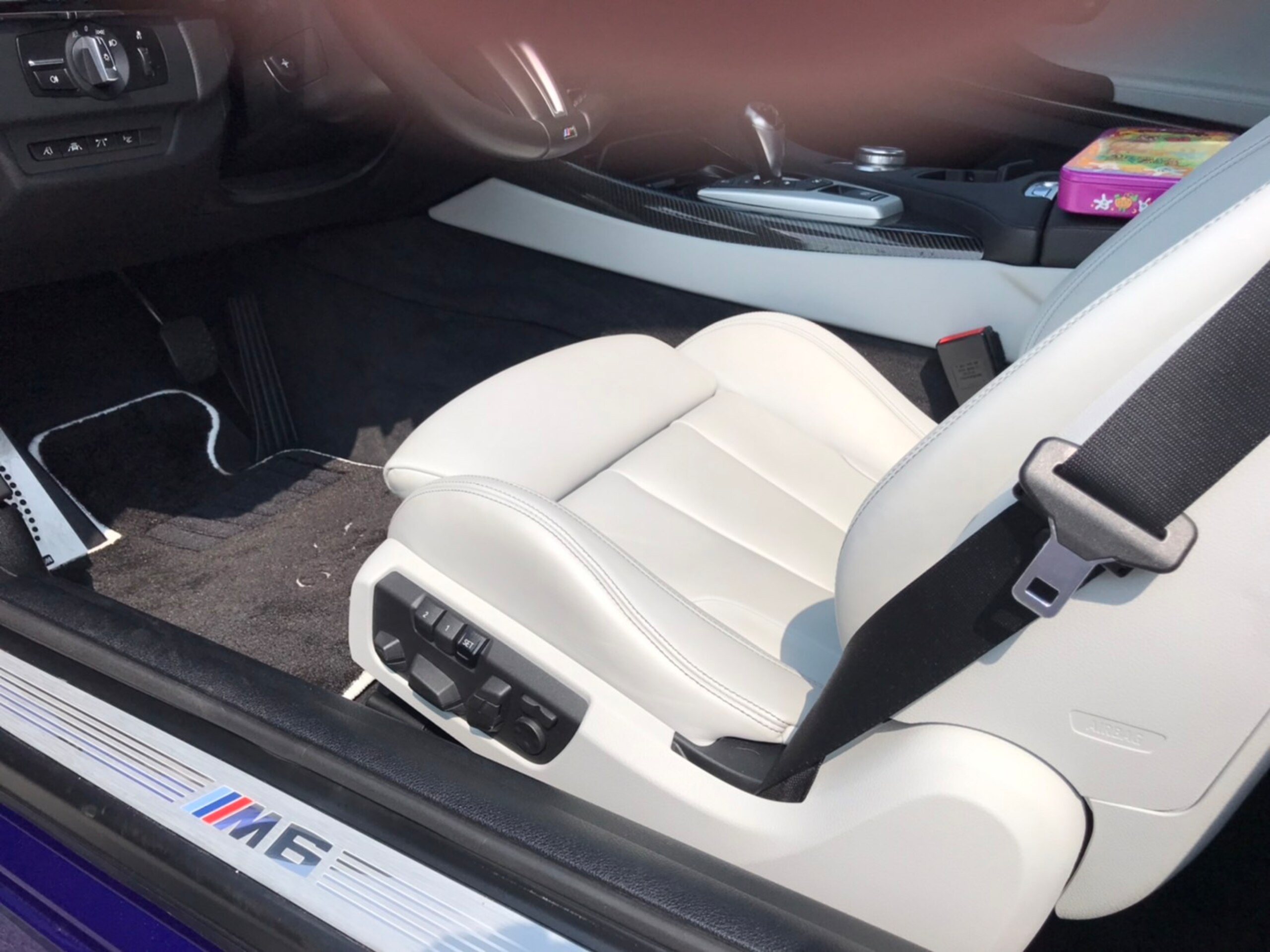 BMW M6 (photo: 9)