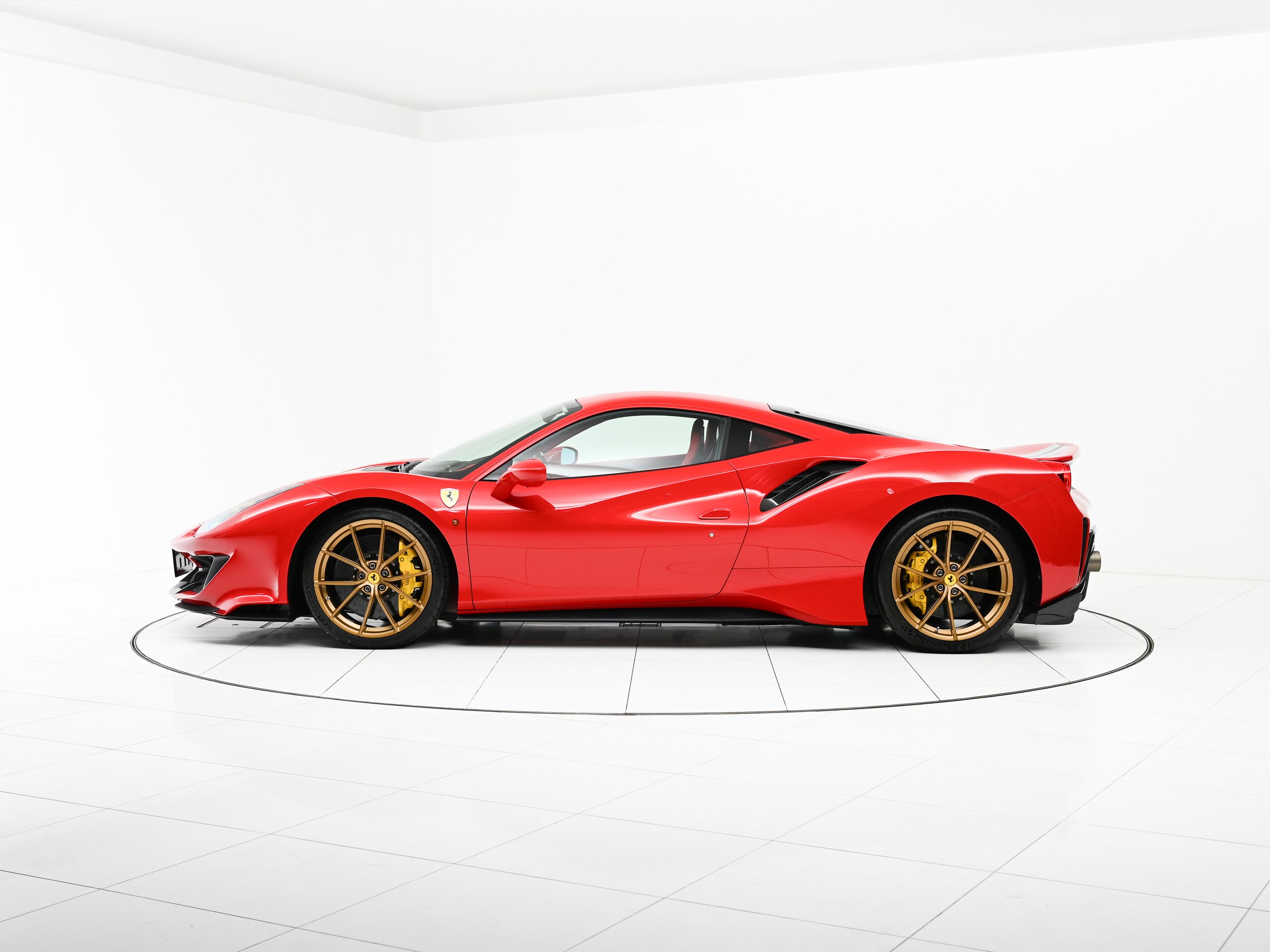 Ferrari 488 Pista (photo: 6)