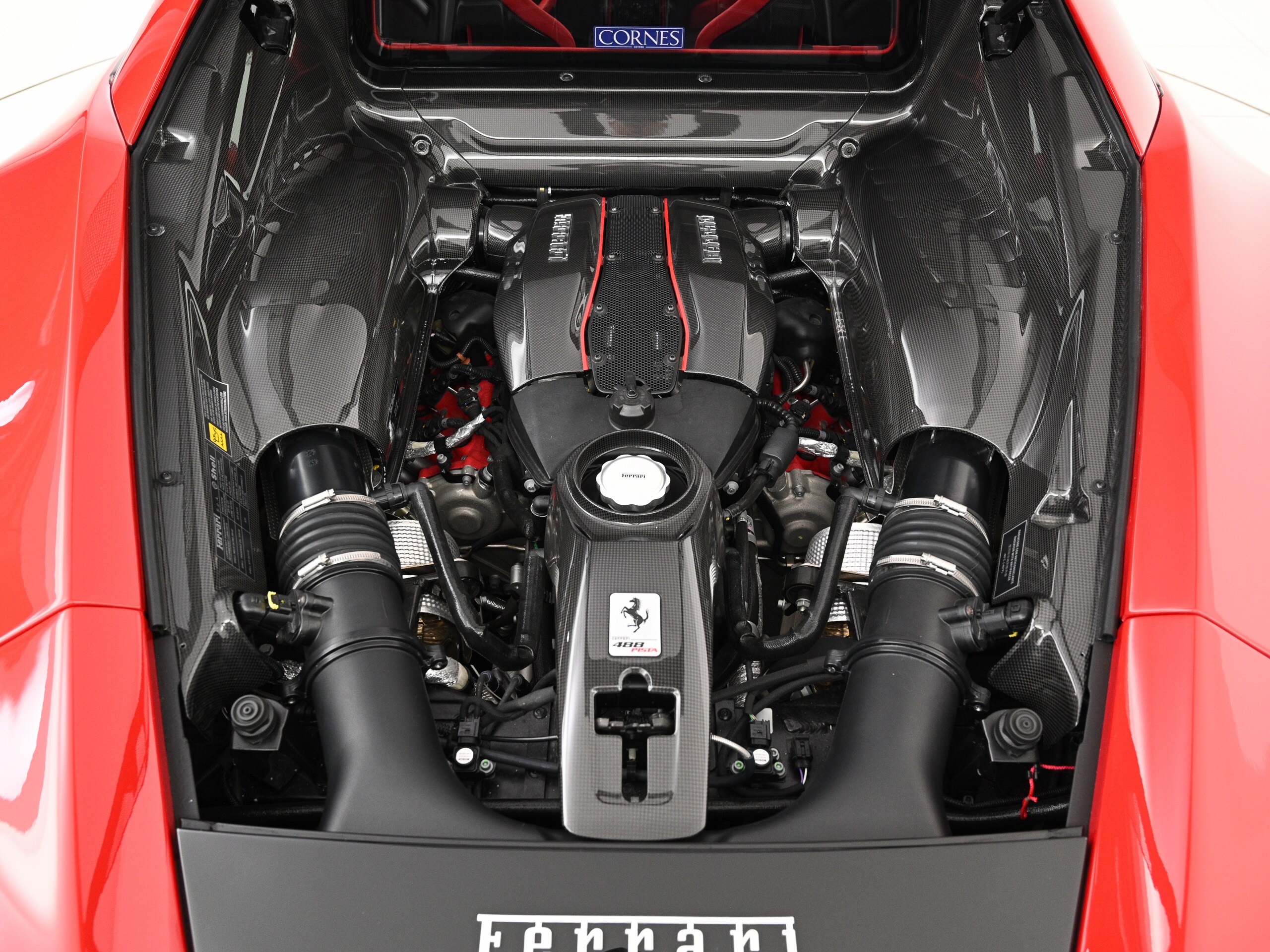 Ferrari 488 Pista (photo: 17)