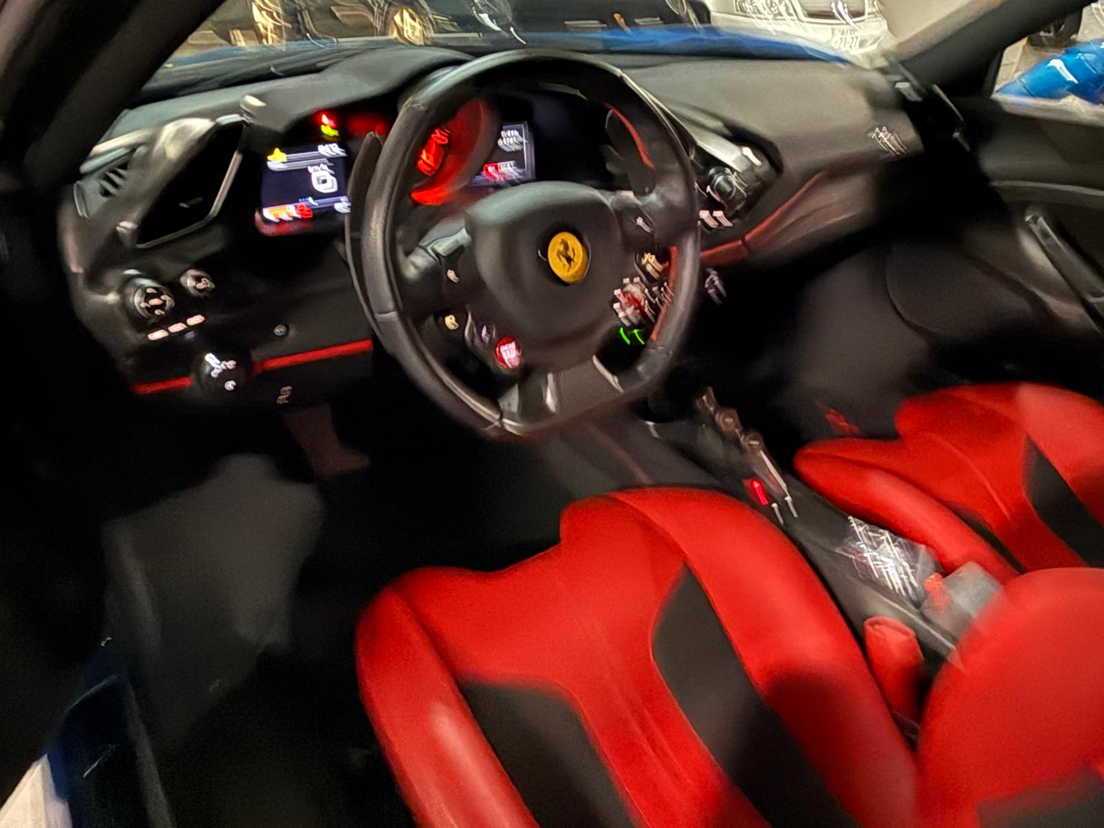 Ferrari 488 Pista (photo: 9)