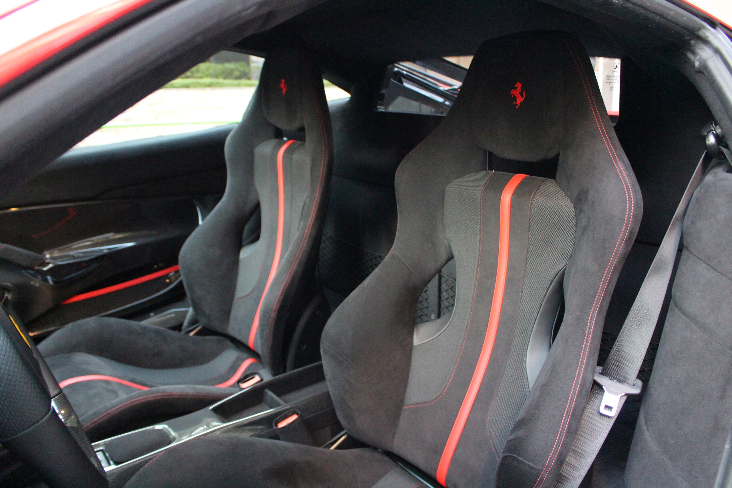 Ferrari 488 Pista (photo: 8)