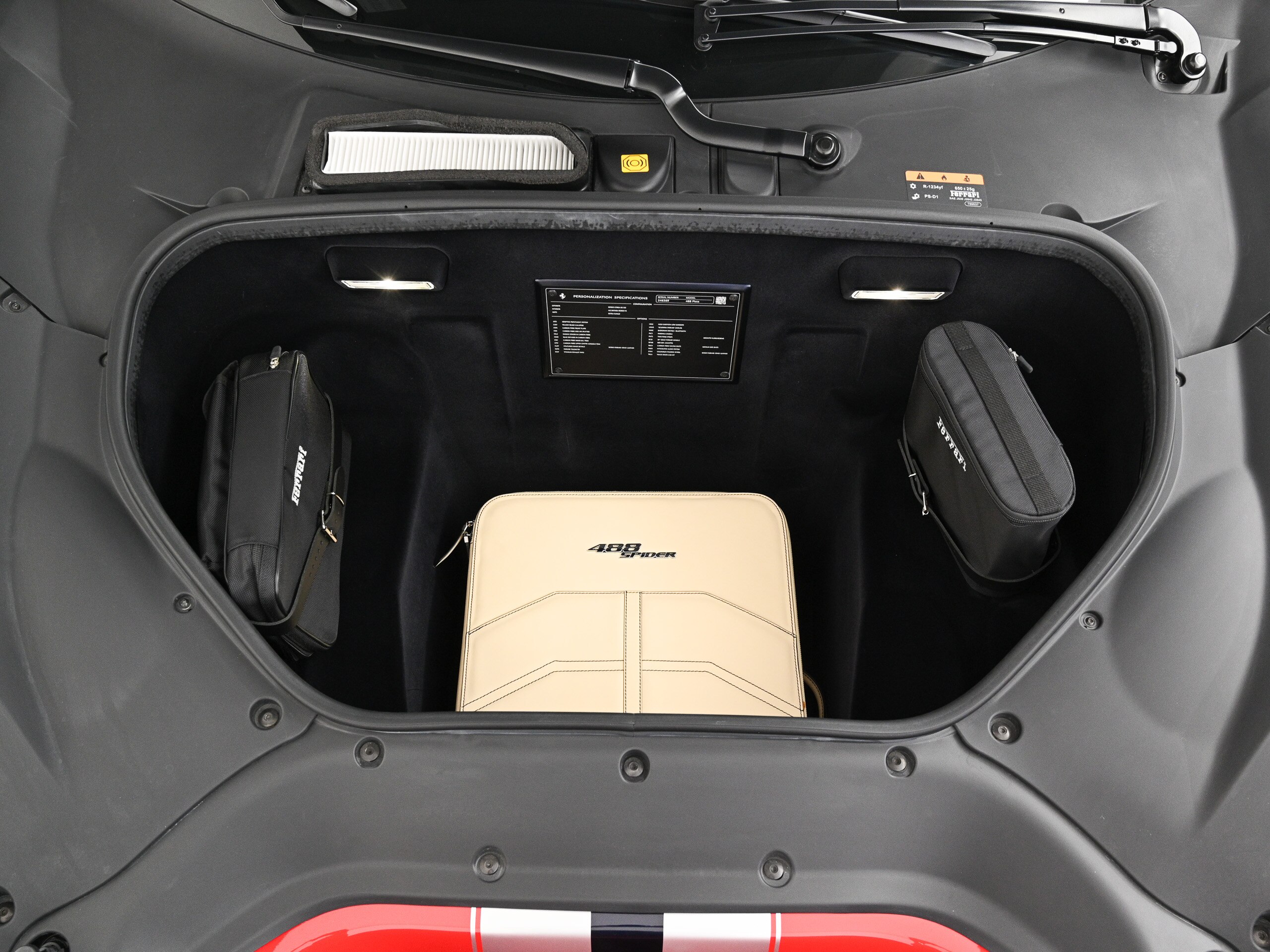 Ferrari 488 Pista (photo: 18)