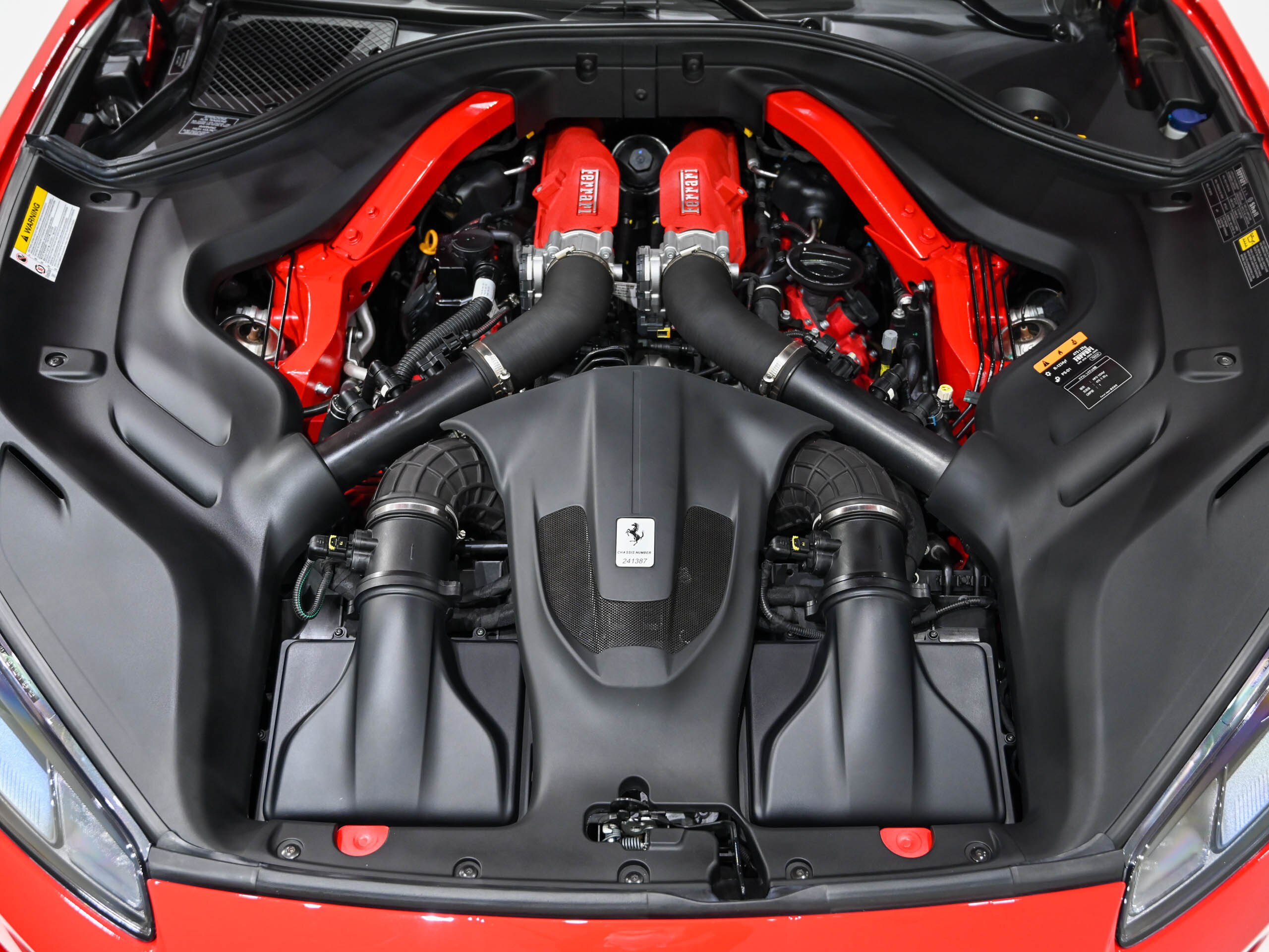 Ferrari Portofino (photo: 15)