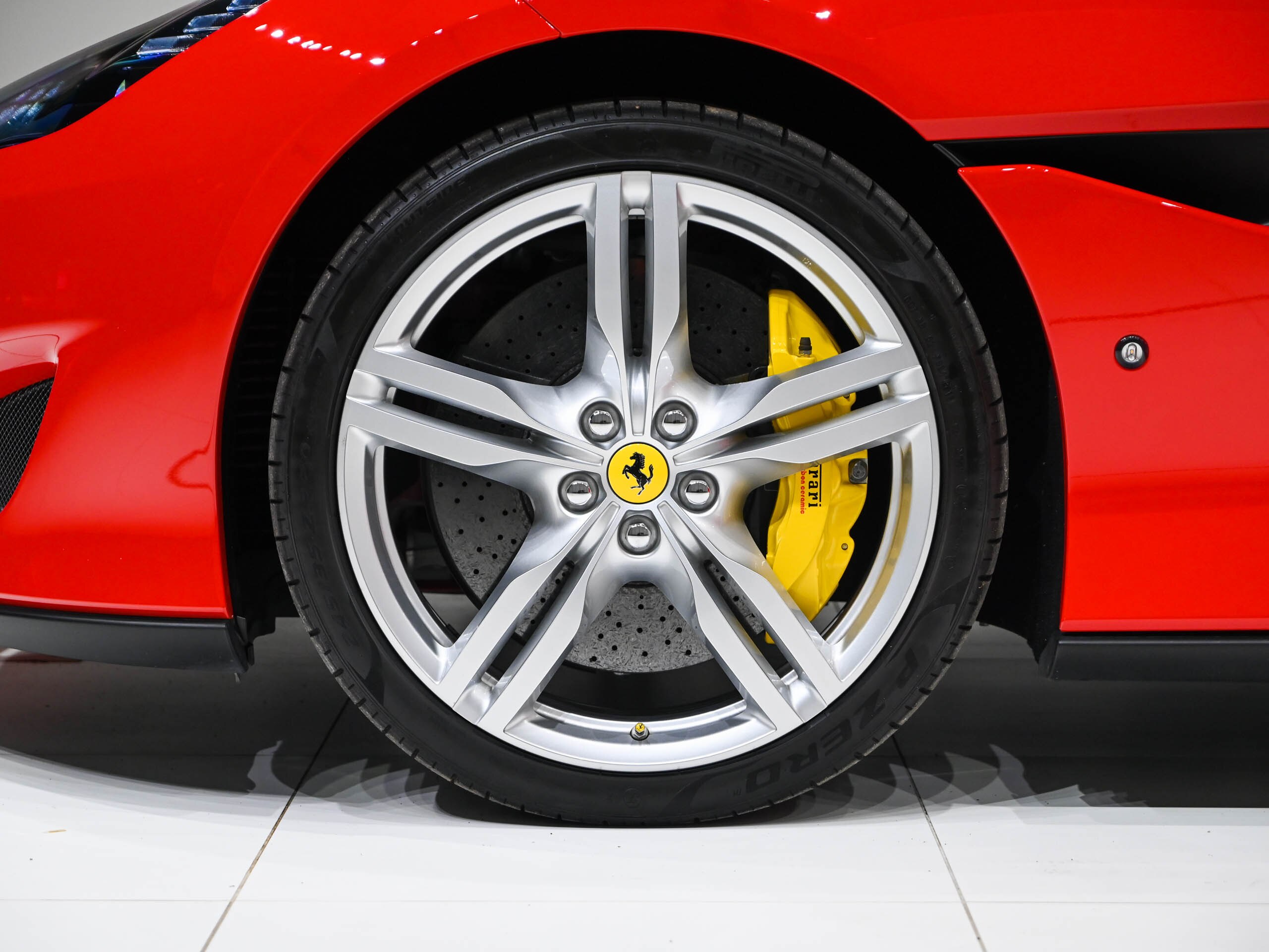 Ferrari Portofino (photo: 14)