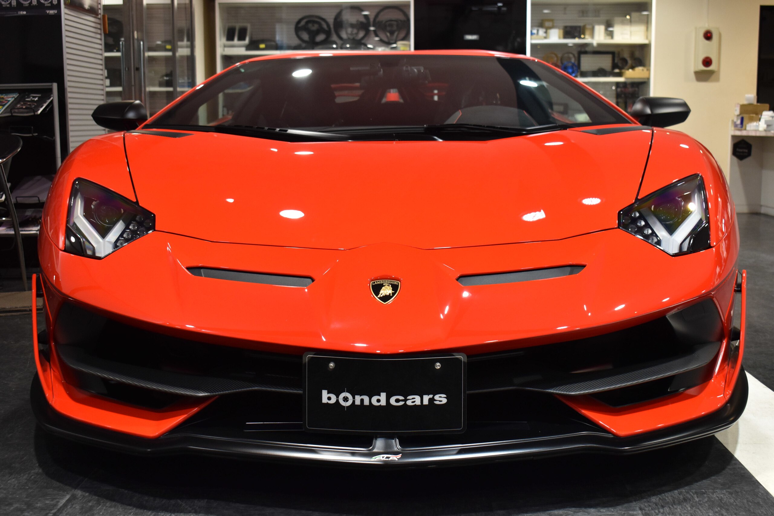 Lamborghini Aventador SVJ (photo: 1)