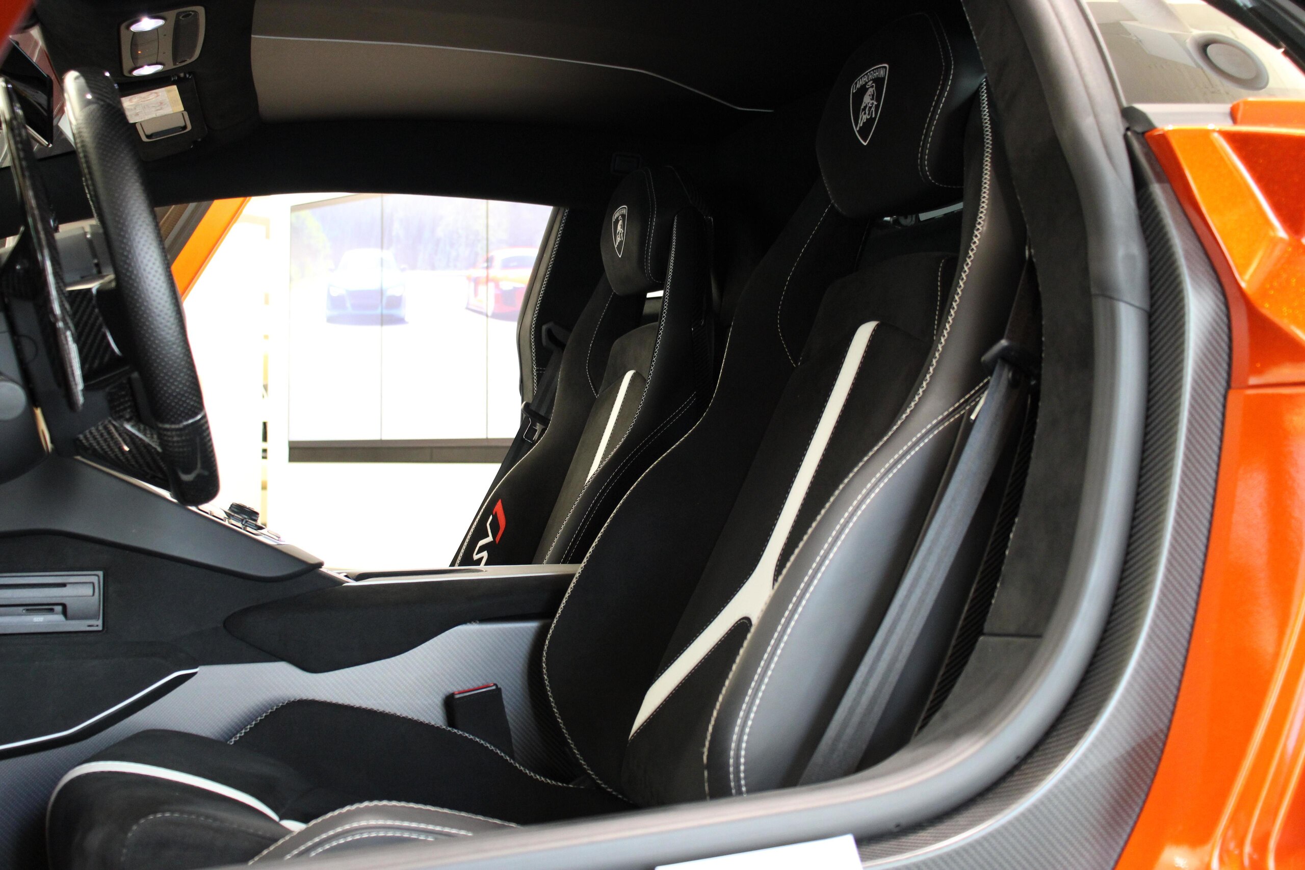 Lamborghini Aventador SVJ (photo: 6)
