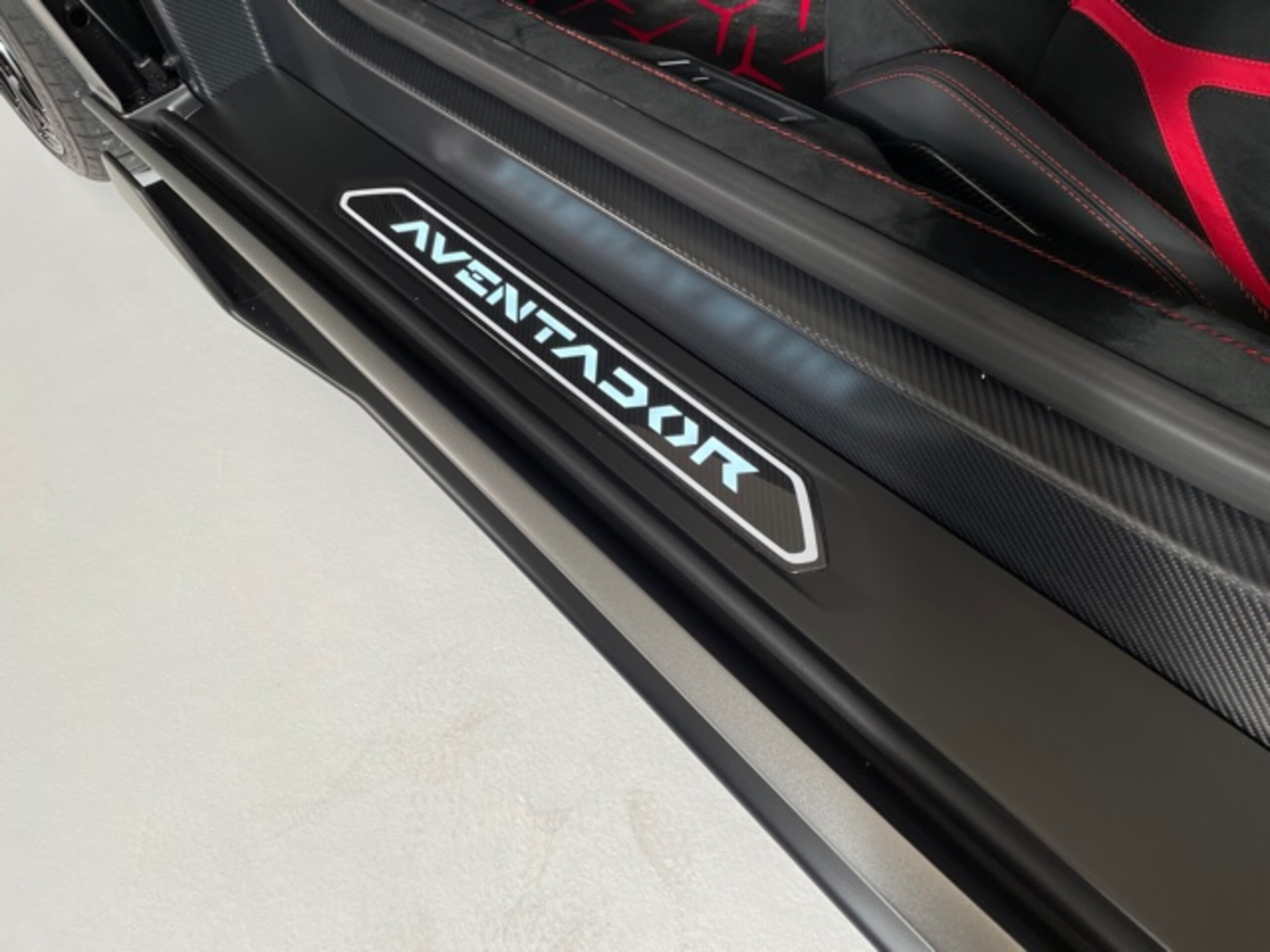 Lamborghini Aventador SVJ (photo: 11)